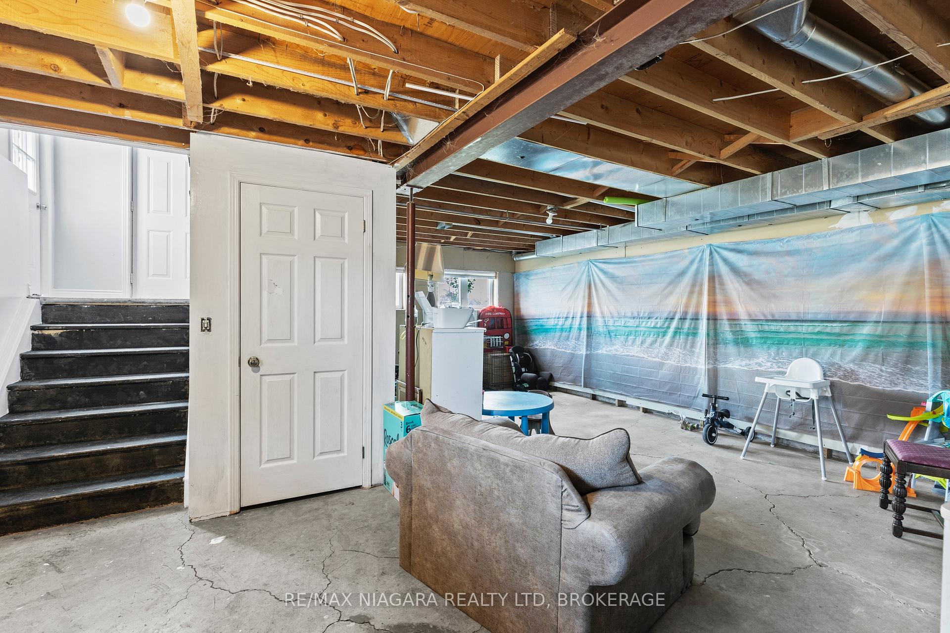 Photo 20 of 6 Marc Court, Welland, Lincoln/Crowland — HOMEH