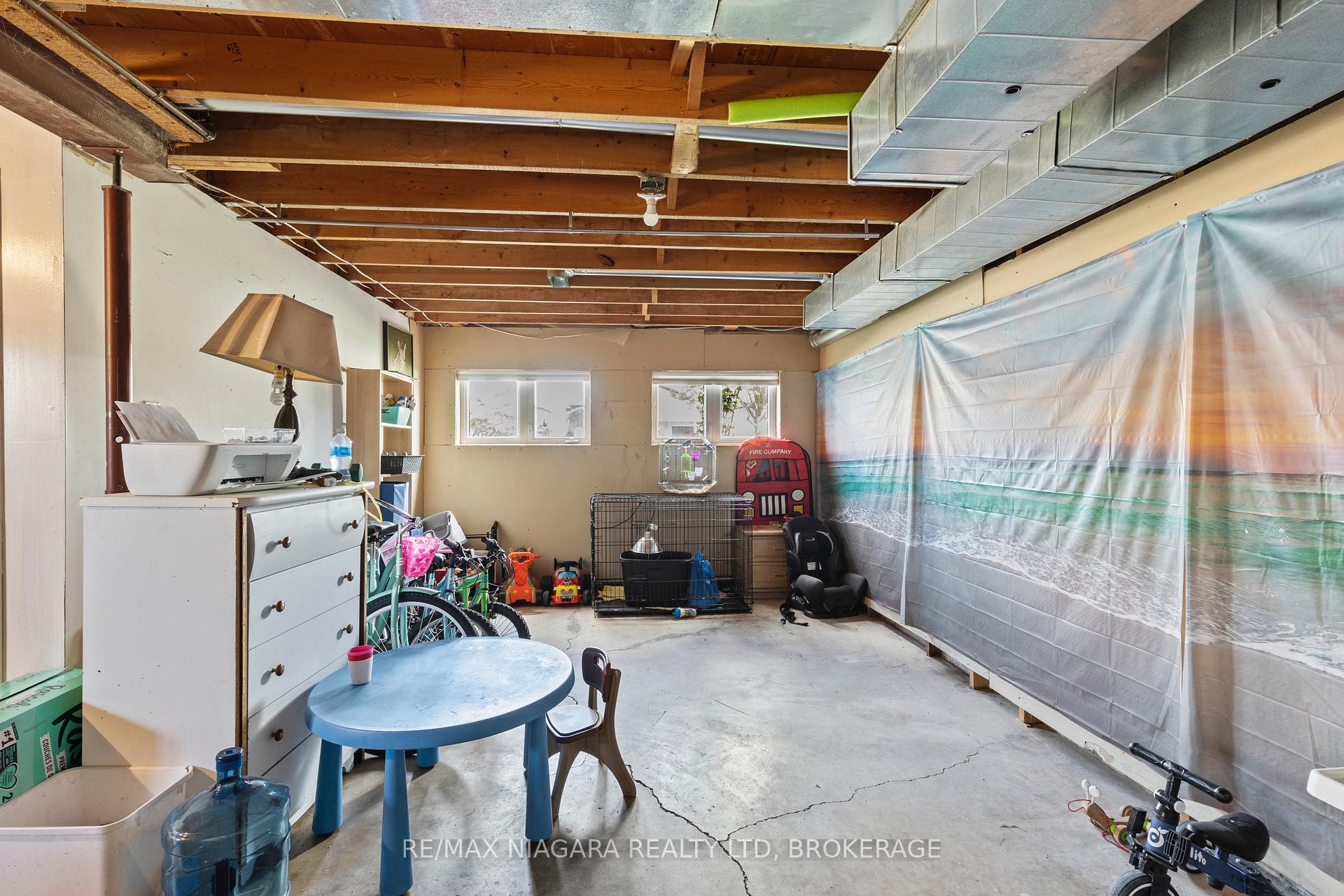 Photo 15 of 6 Marc Court, Welland, Lincoln/Crowland — HOMEH