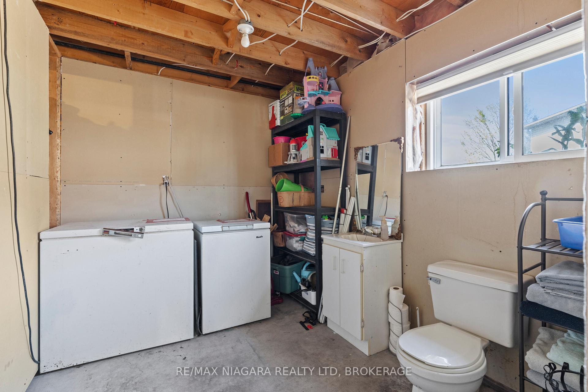 Photo 25 of 6 Marc Court, Welland, Lincoln/Crowland — HOMEH