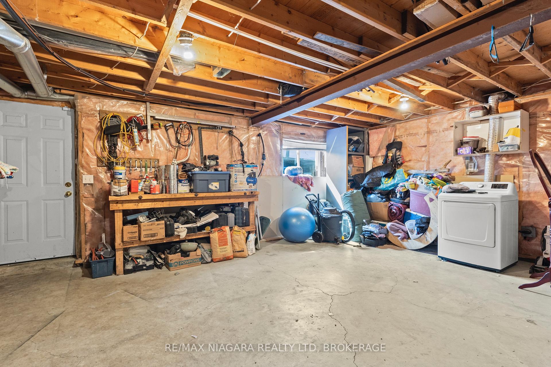 Photo 24 of 6 Marc Court, Welland, Lincoln/Crowland — HOMEH