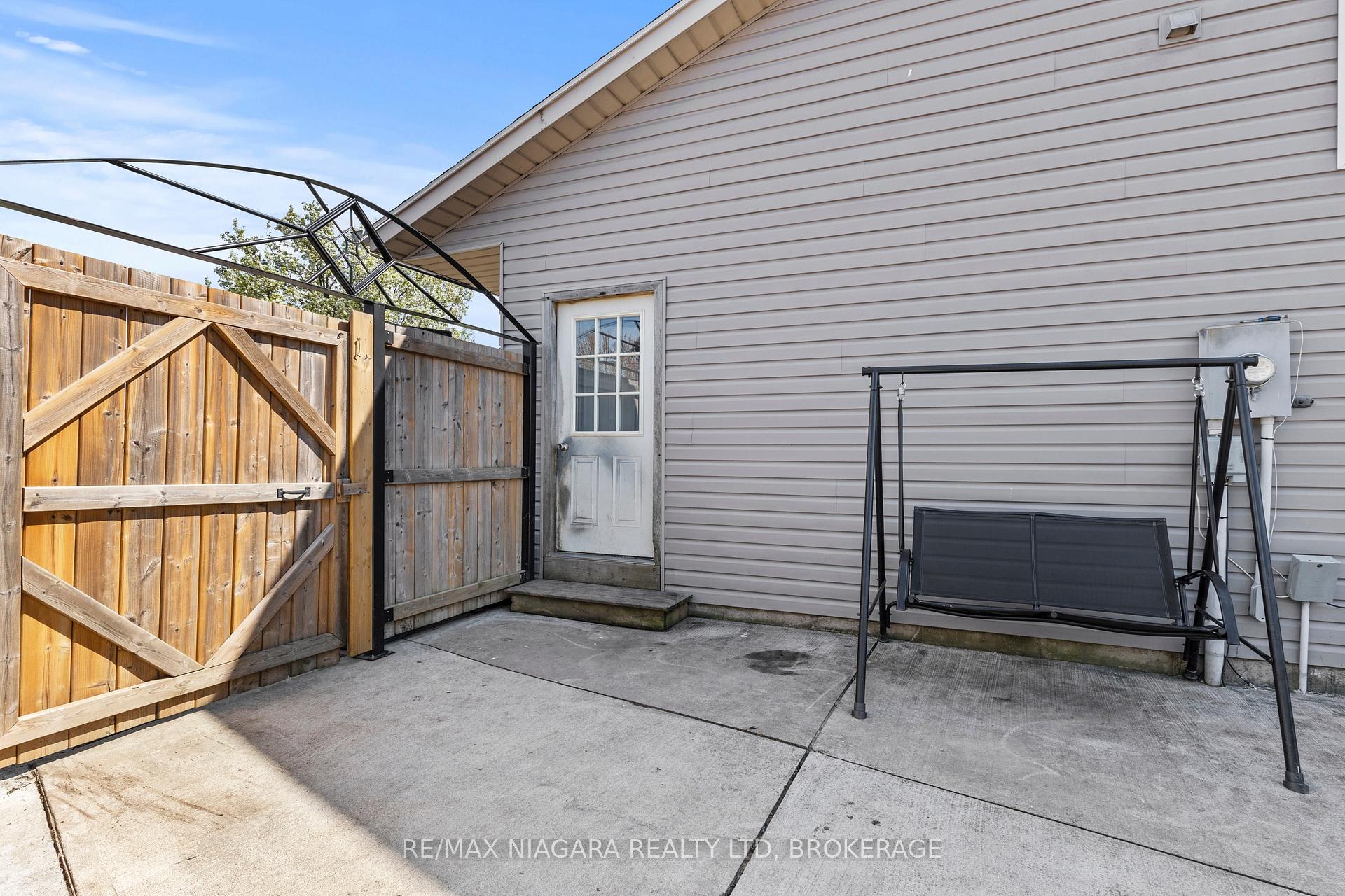 Photo 34 of 6 Marc Court, Welland, Lincoln/Crowland — HOMEH