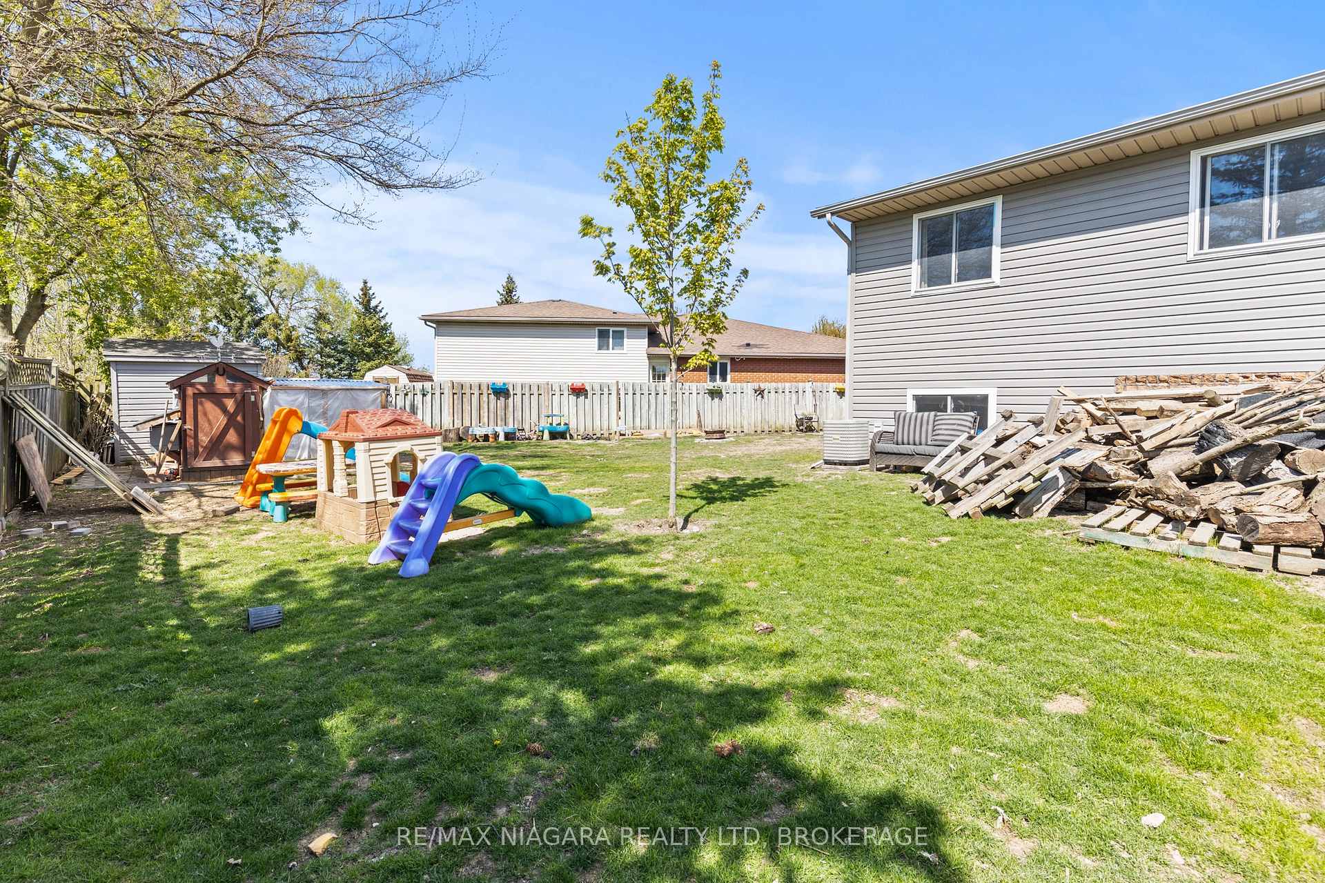 Photo 32 of 6 Marc Court, Welland, Lincoln/Crowland — HOMEH