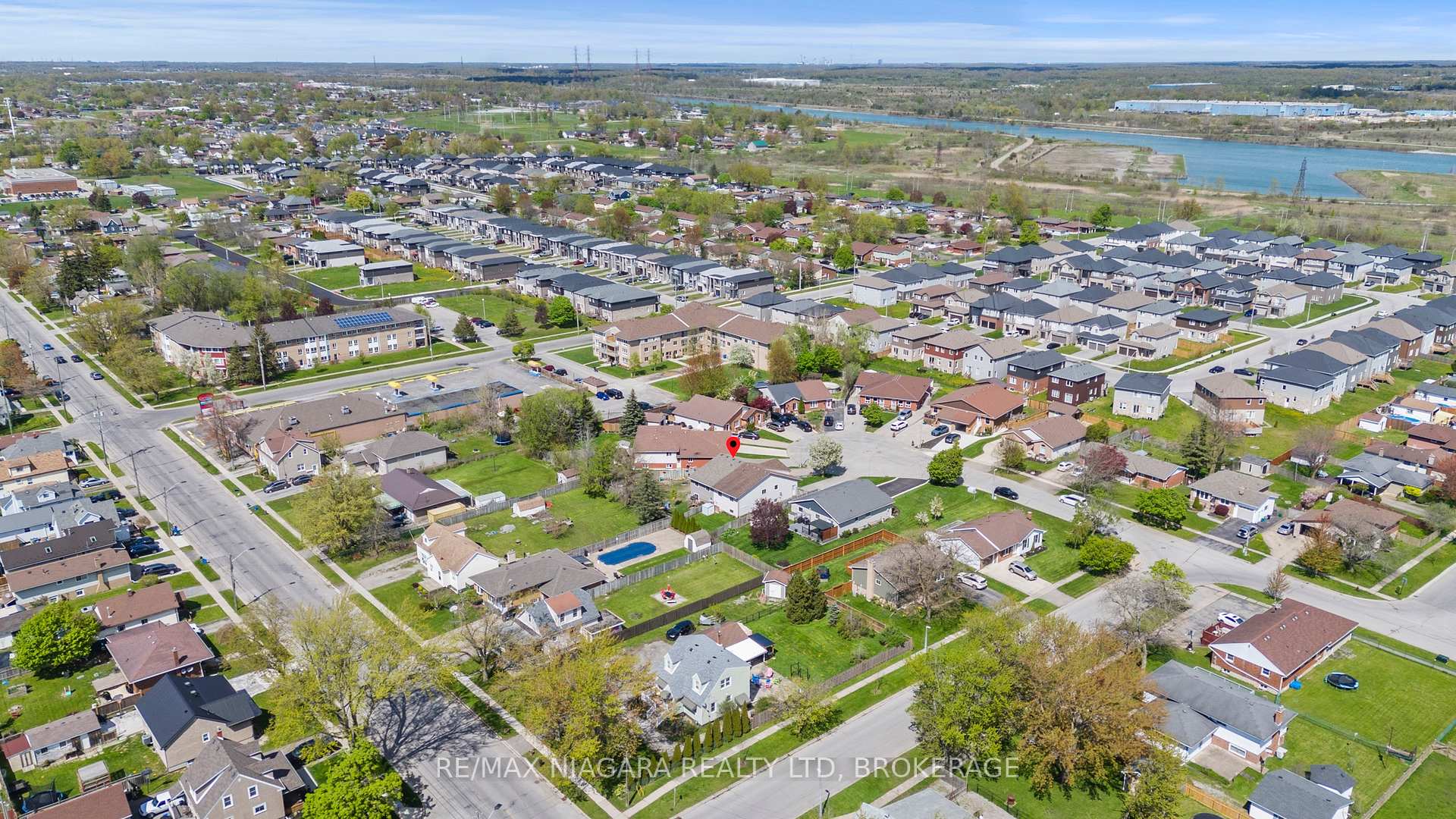 Photo 33 of 6 Marc Court, Welland, Lincoln/Crowland — HOMEH