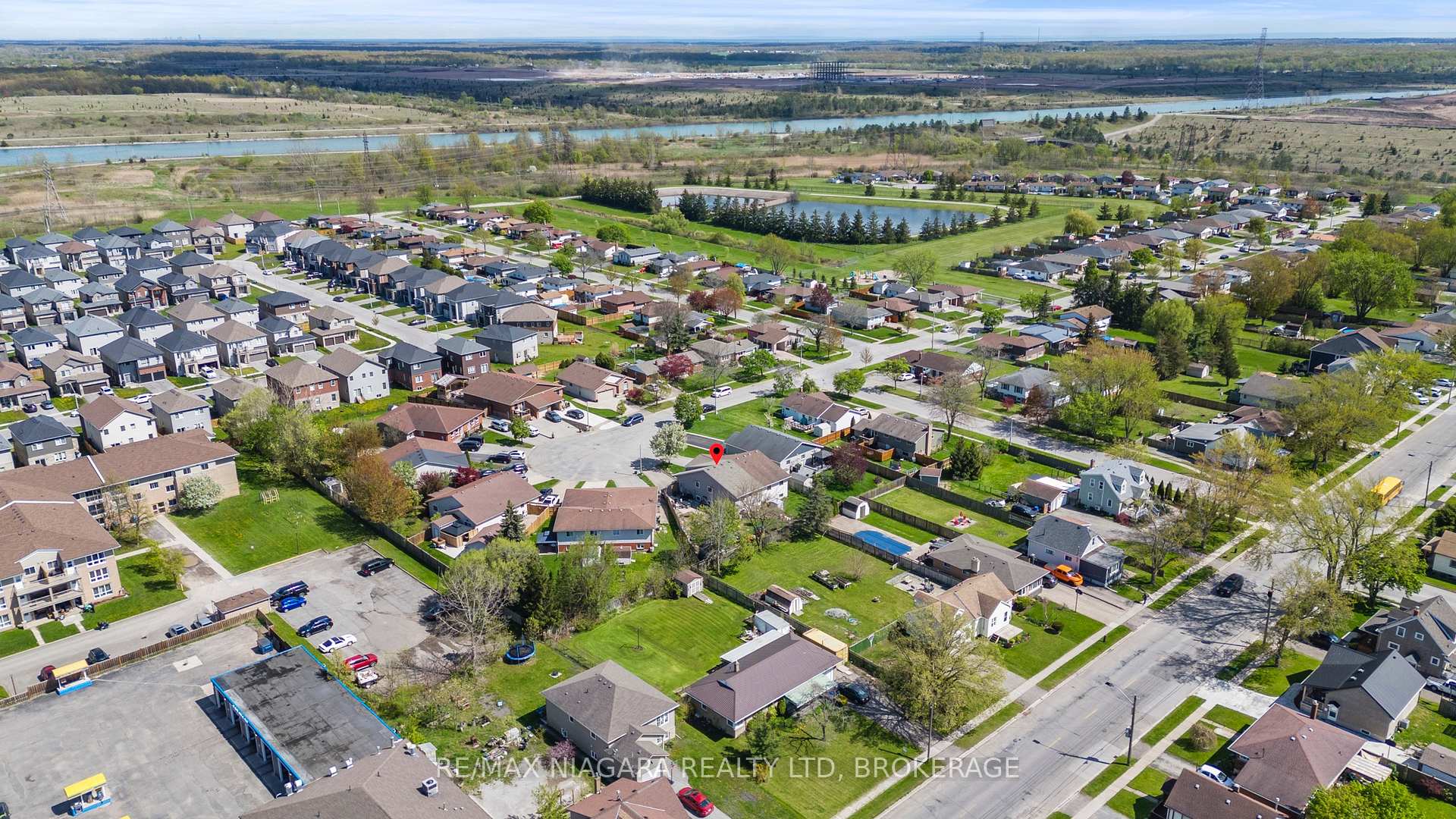 Photo 16 of 6 Marc Court, Welland, Lincoln/Crowland — HOMEH