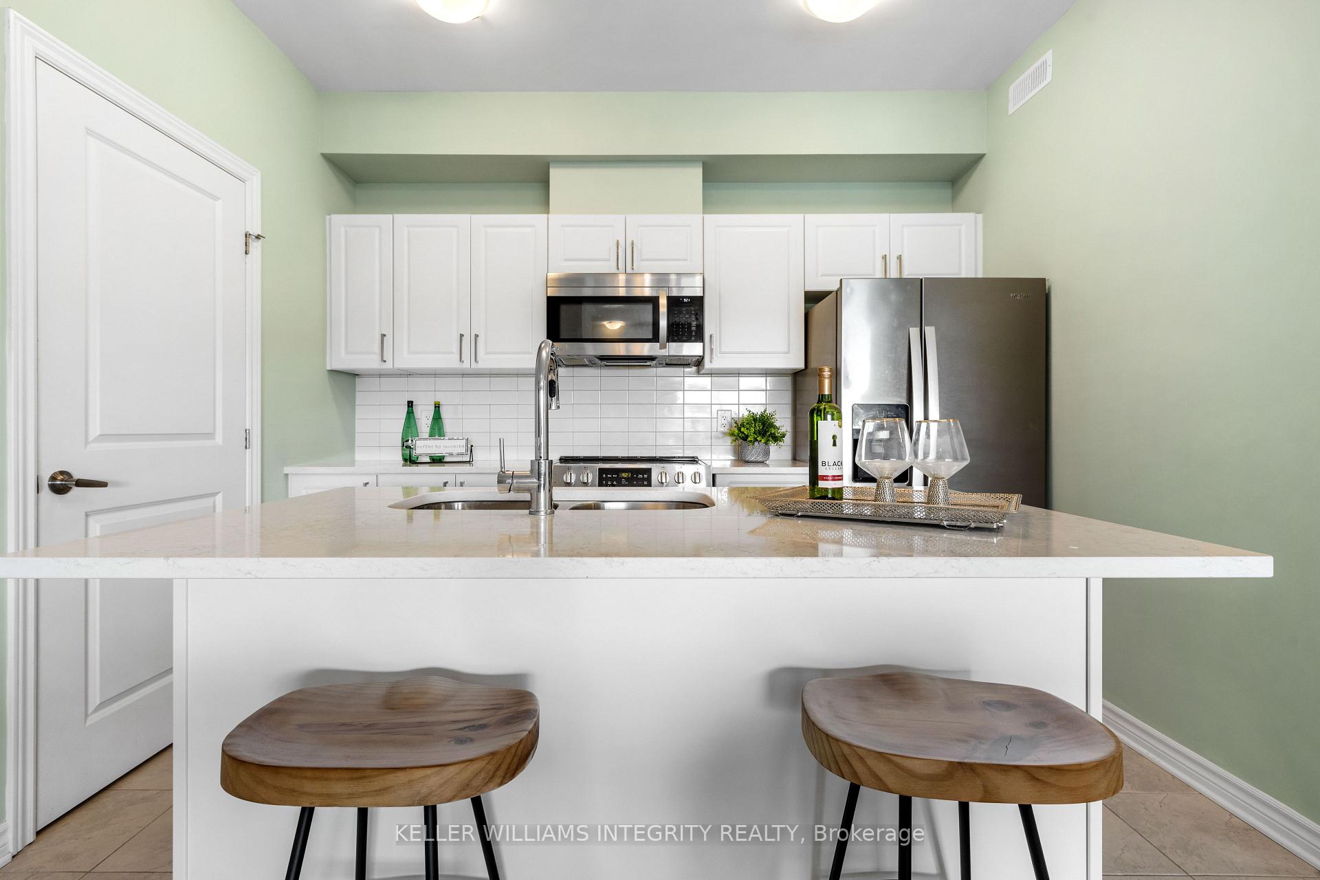 Photo 7 of Unit K, 70 Jaguar Private, Ottawa, Kanata - Emerald Meadows/Trailwest — HOMEH