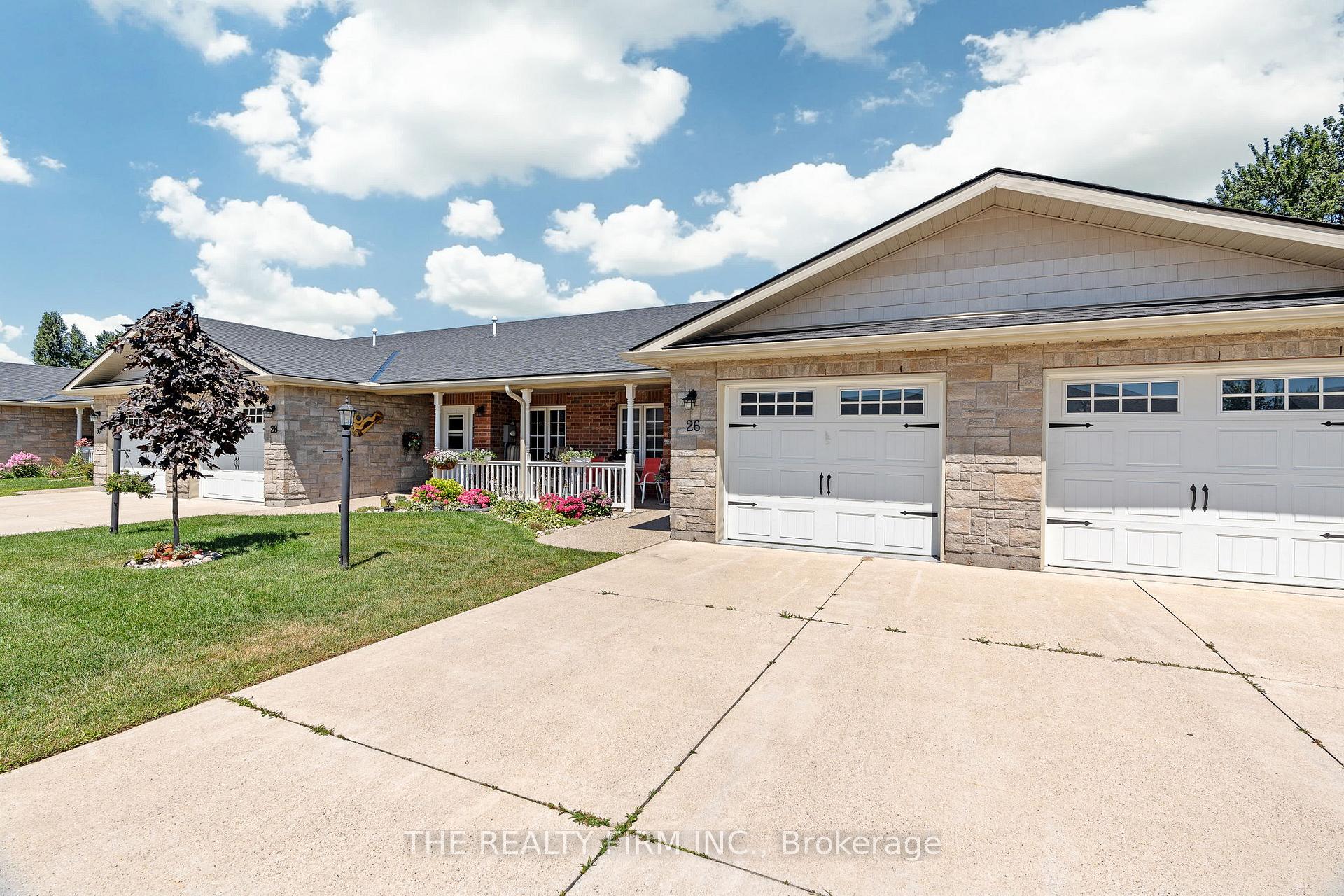 Photo 5 of 26 Devon Drive, South Huron, Exeter — HOMEH