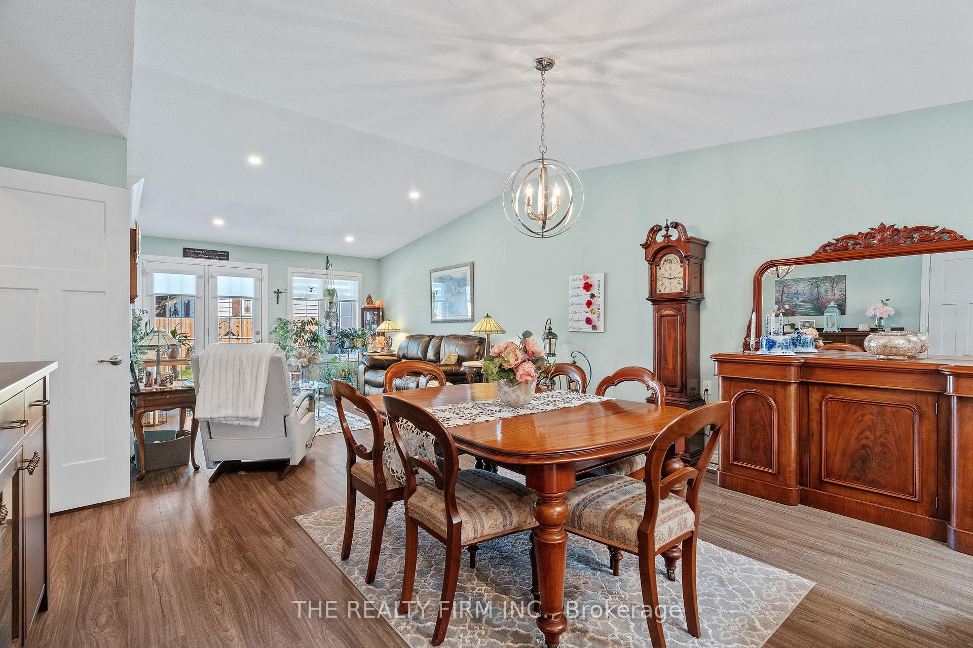 Photo 14 of 26 Devon Drive, South Huron, Exeter — HOMEH
