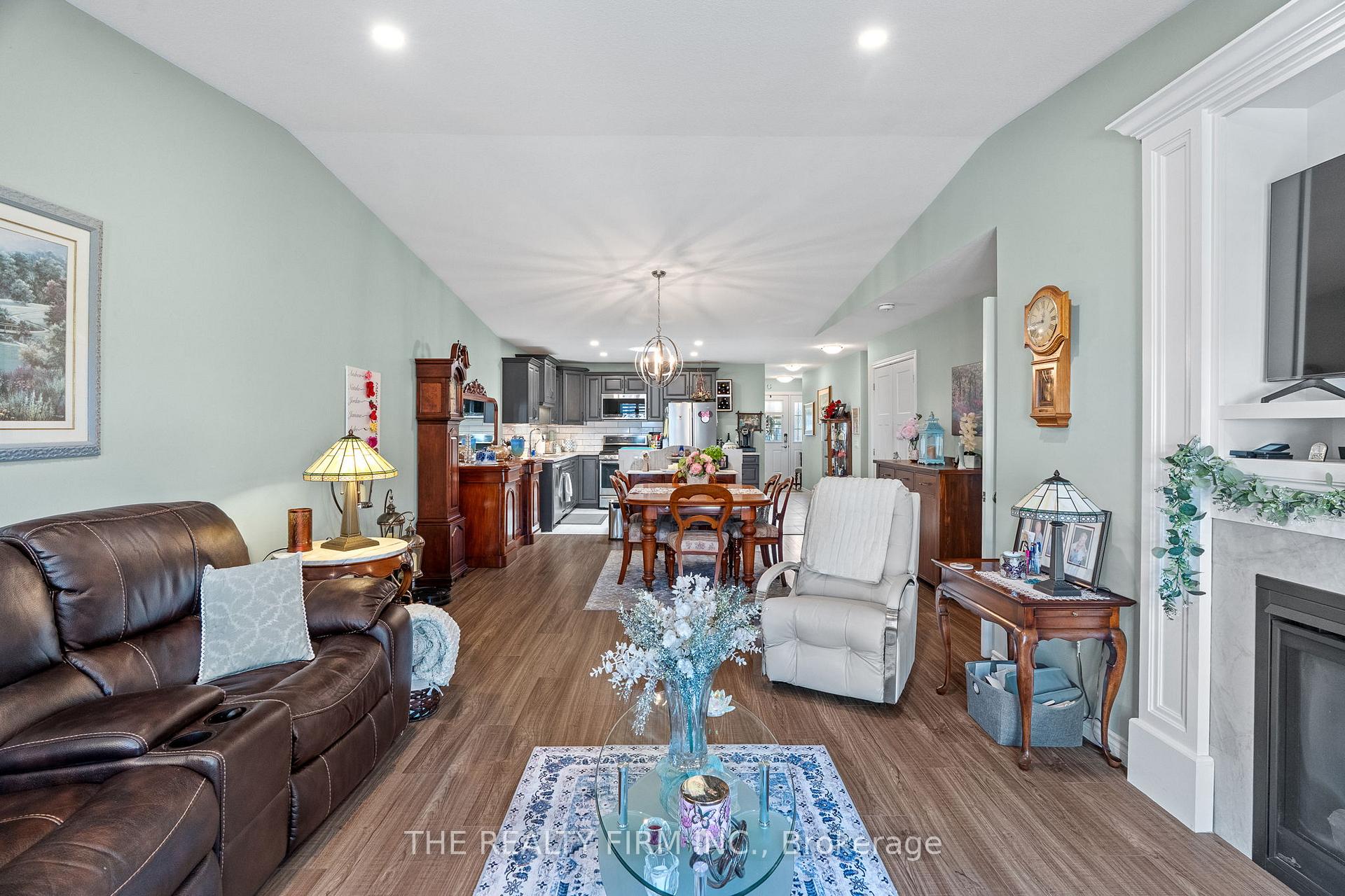 Photo 19 of 26 Devon Drive, South Huron, Exeter — HOMEH