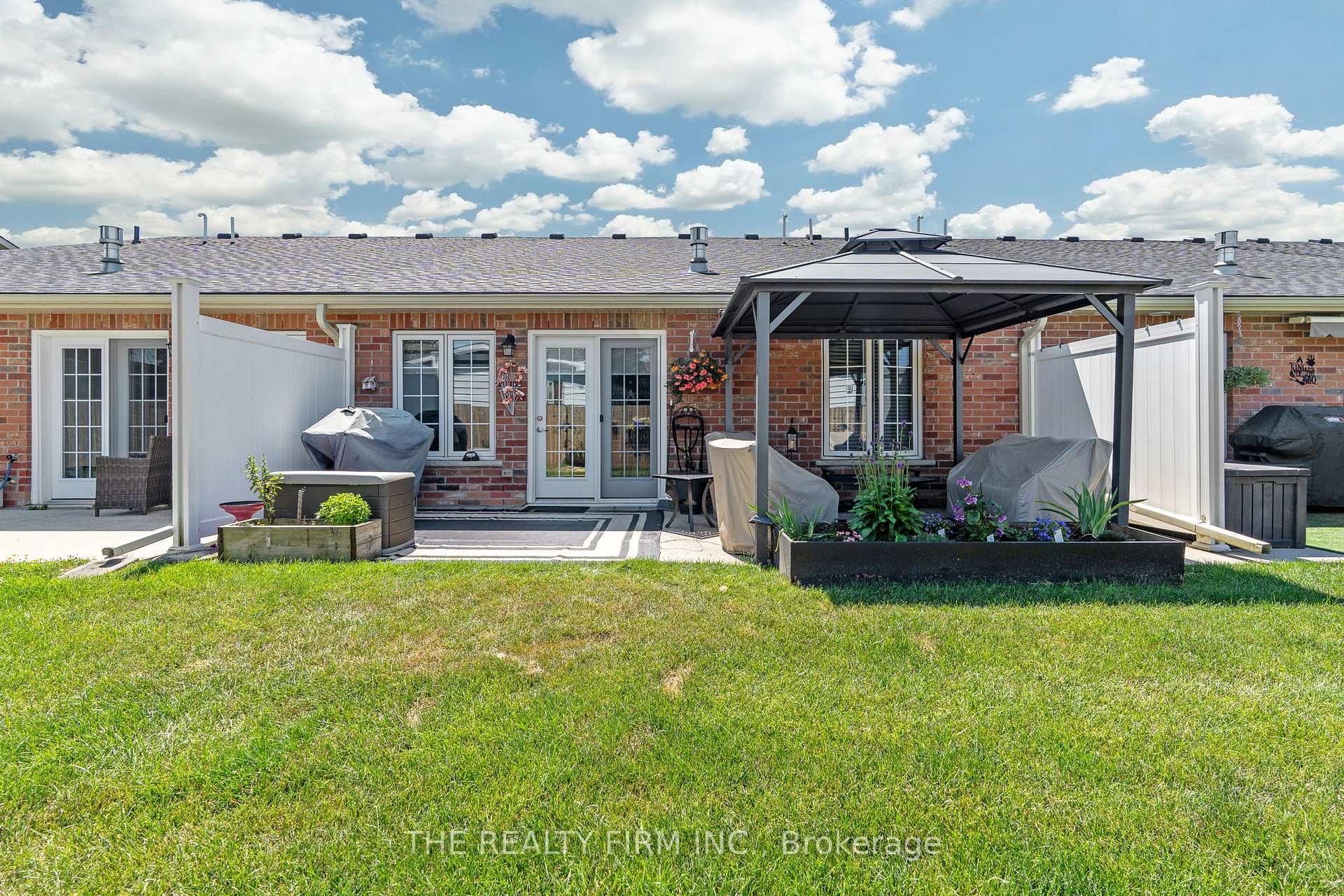 Photo 38 of 26 Devon Drive, South Huron, Exeter — HOMEH