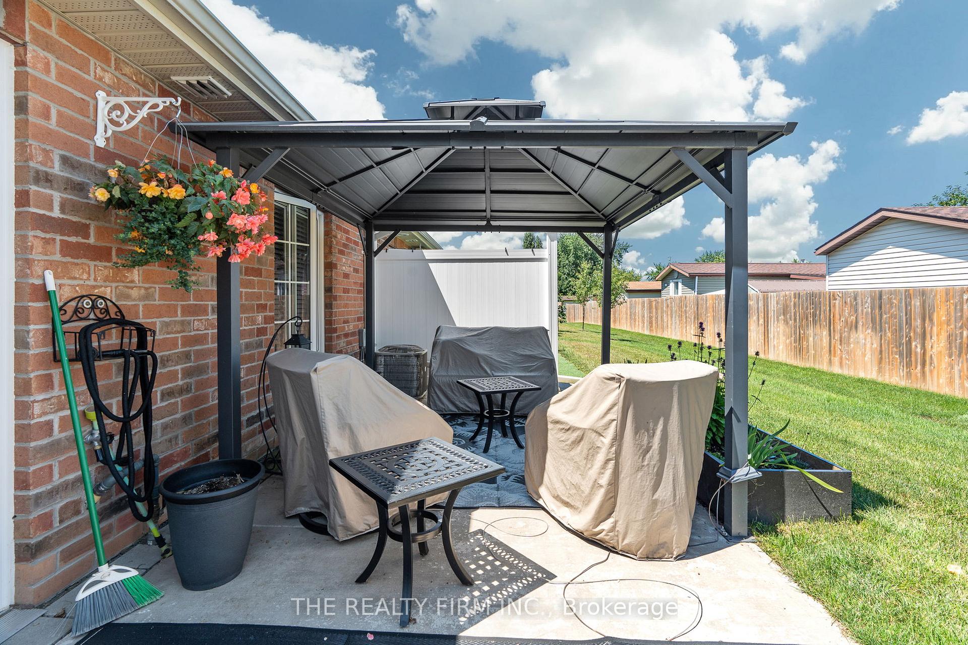 Photo 35 of 26 Devon Drive, South Huron, Exeter — HOMEH