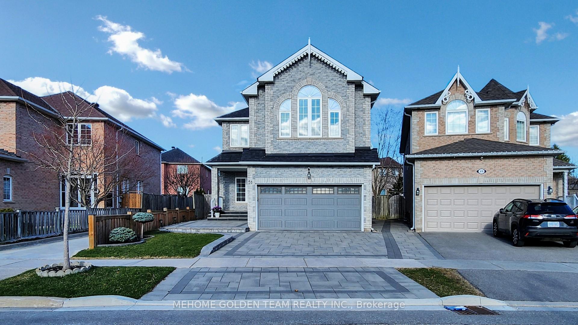 Front of 51 Houndsbrook Crescent