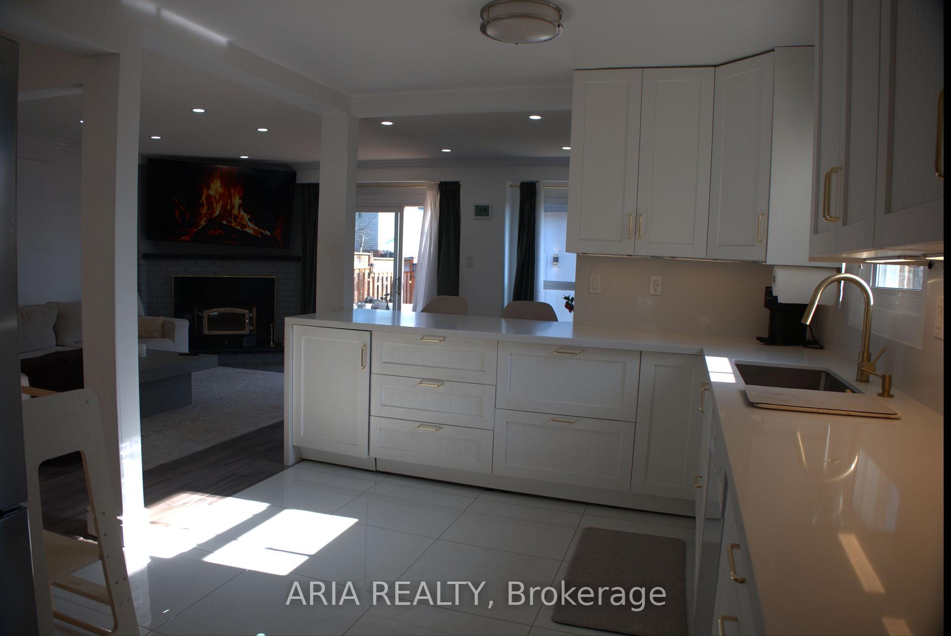 Photo 36 of 20 Bryant Court, Brampton, Brampton West — HOMEH