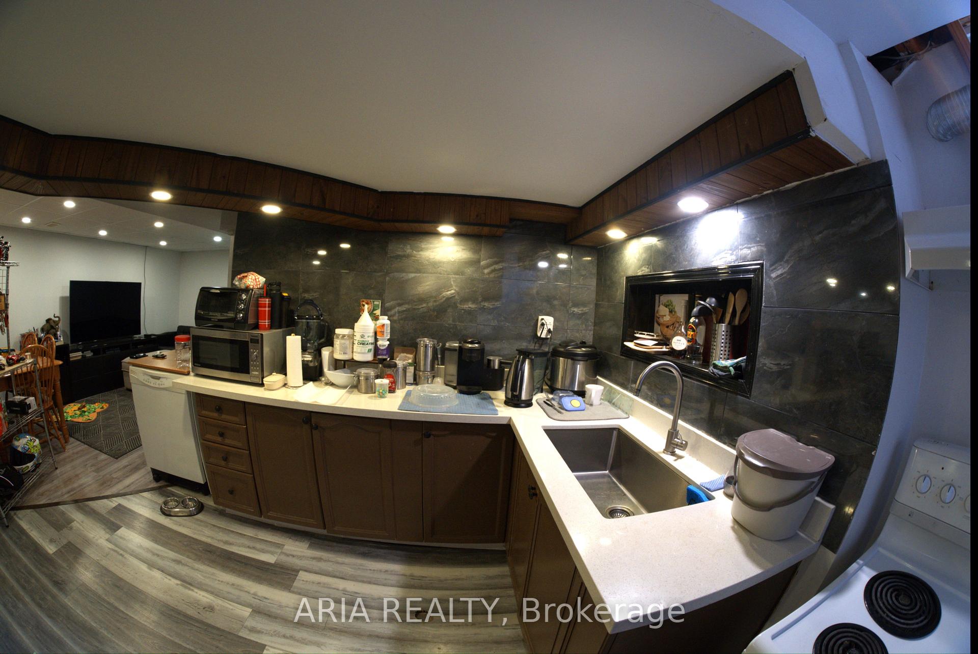 Photo 39 of 20 Bryant Court, Brampton, Brampton West — HOMEH