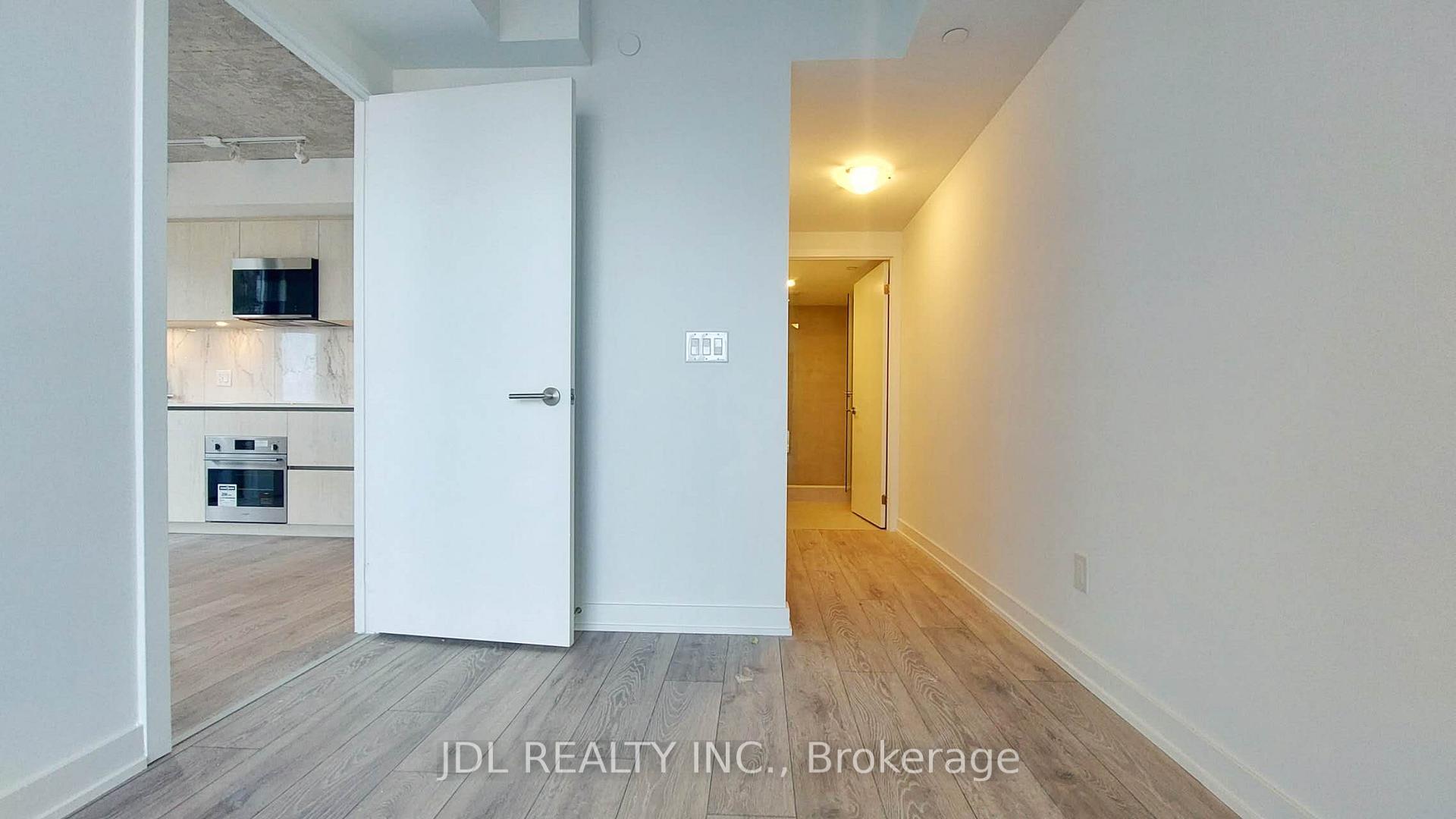 Photo 3 of Unit 1902, 47 Mutual Street, Toronto, Church-Yonge Corridor — HOMEH