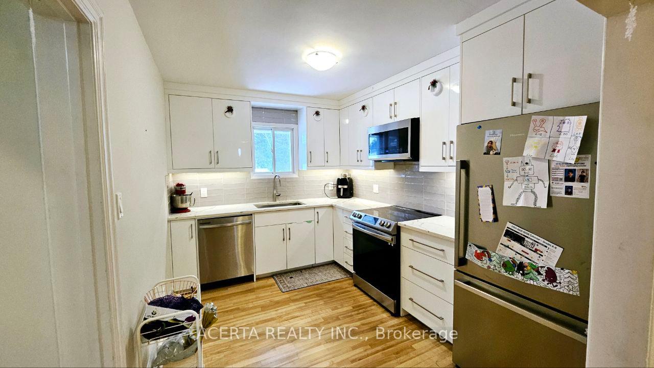 Photo 8 of 88 Meadowlands Drive W, Ottawa, Meadowlands/Crestview — HOMEH