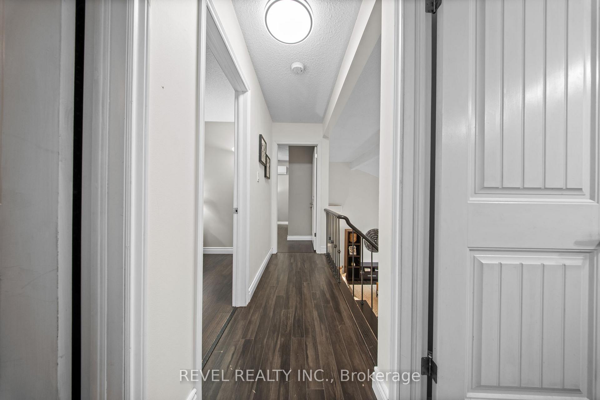 Photo 29 of 545 Charrington Avenue, Oshawa, Centennial — HOMEH