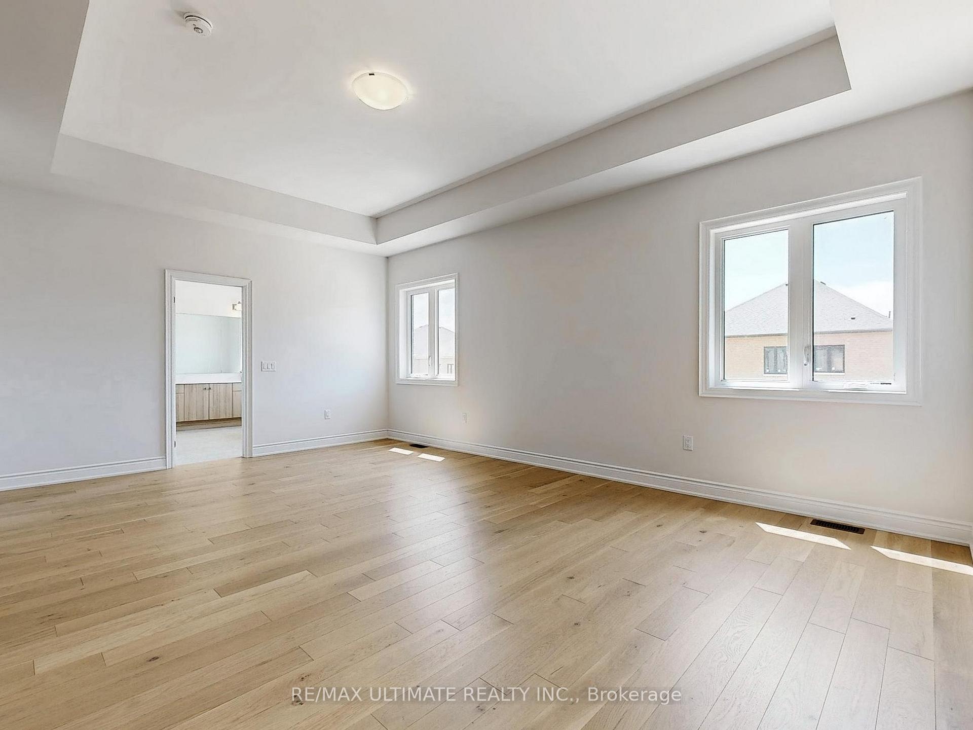 Photo 9 of 156 Winthrop Crescent, Vaughan, Vellore Village — HOMEH