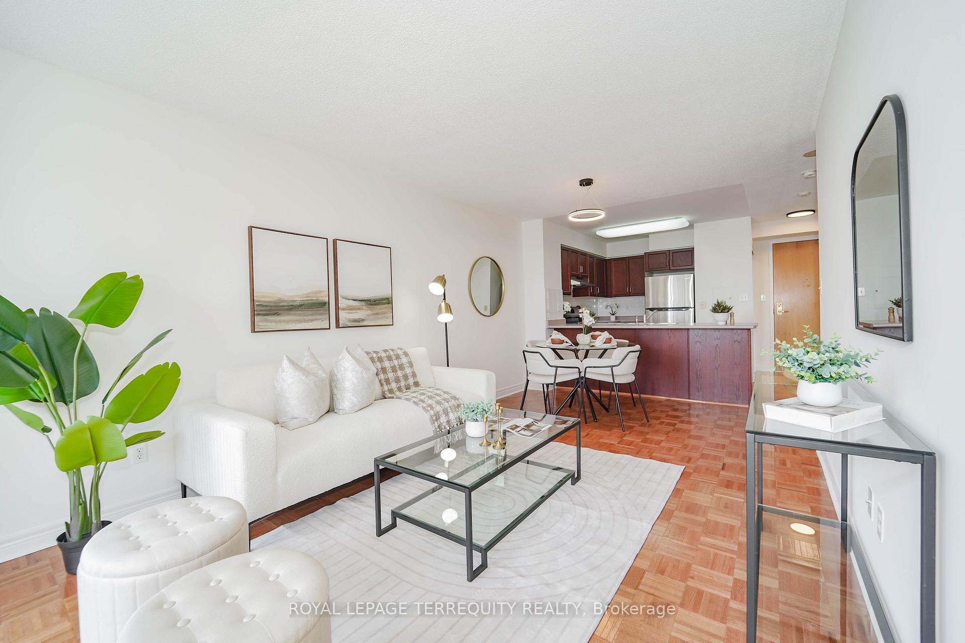 Photo 19 of Unit 1708, 43 Eglinton Avenue E, Toronto, Mount Pleasant West — HOMEH