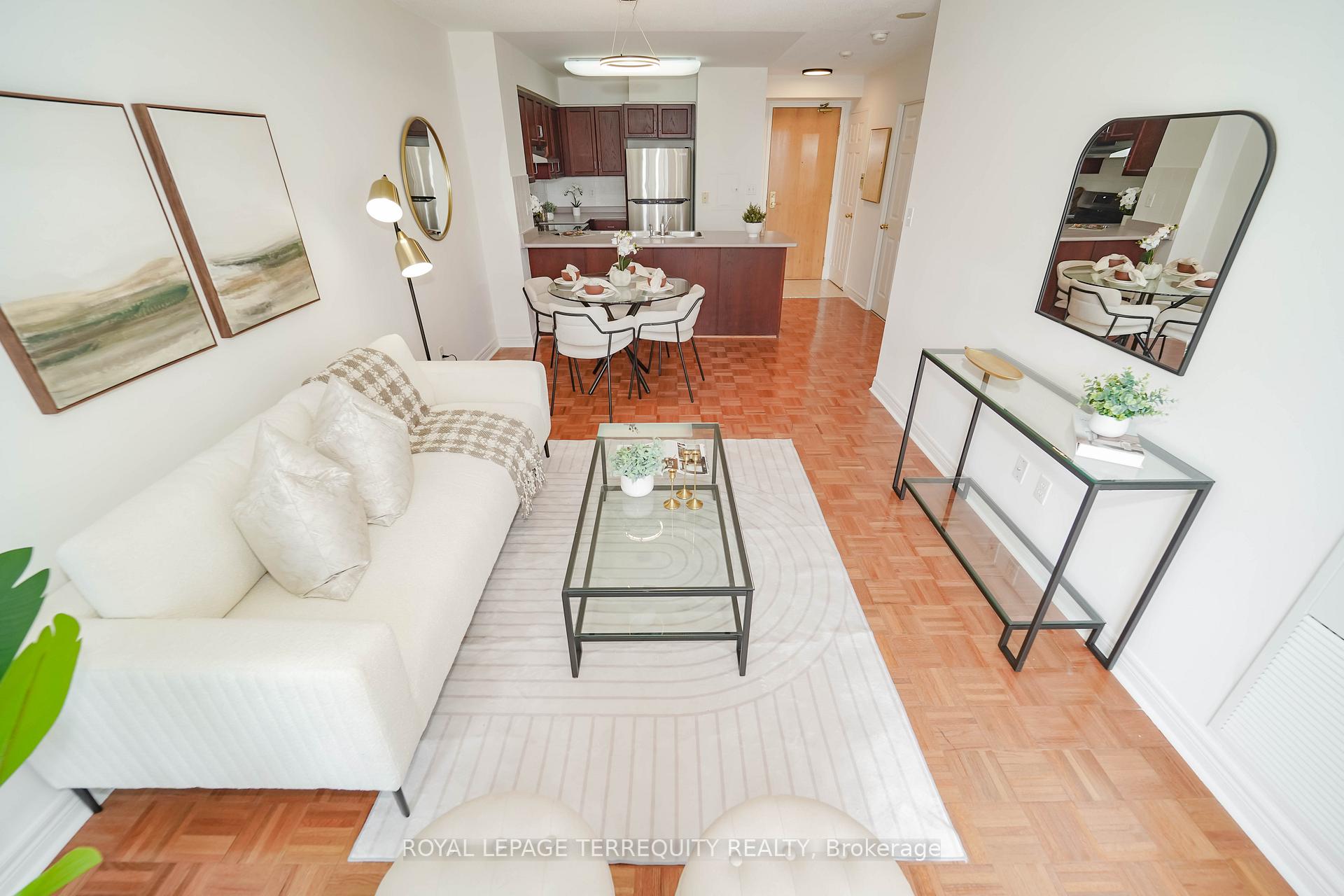 Photo 27 of Unit 1708, 43 Eglinton Avenue E, Toronto, Mount Pleasant West — HOMEH