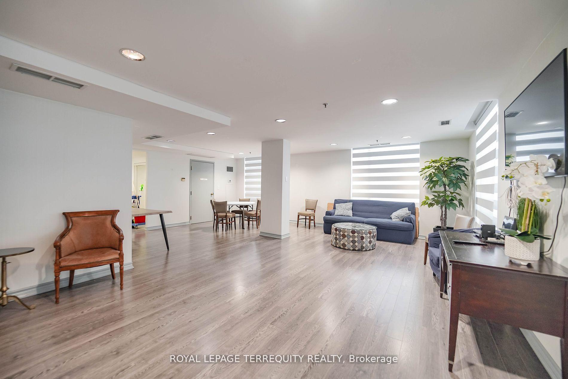 Photo 39 of Unit 1708, 43 Eglinton Avenue E, Toronto, Mount Pleasant West — HOMEH