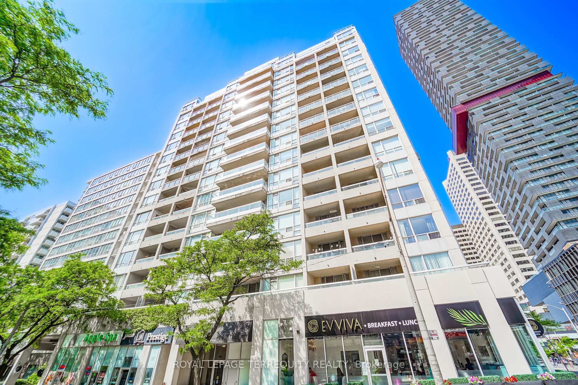 Photo 43 of Unit 1708, 43 Eglinton Avenue E, Toronto, Mount Pleasant West — HOMEH