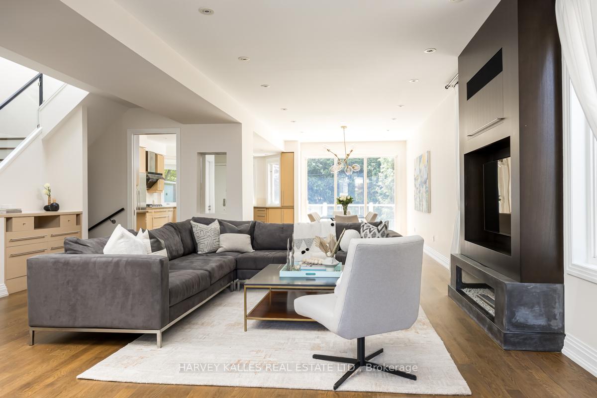 Photo 2 of 499 Melrose Avenue, Toronto, Bedford Park-Nortown — HOMEH