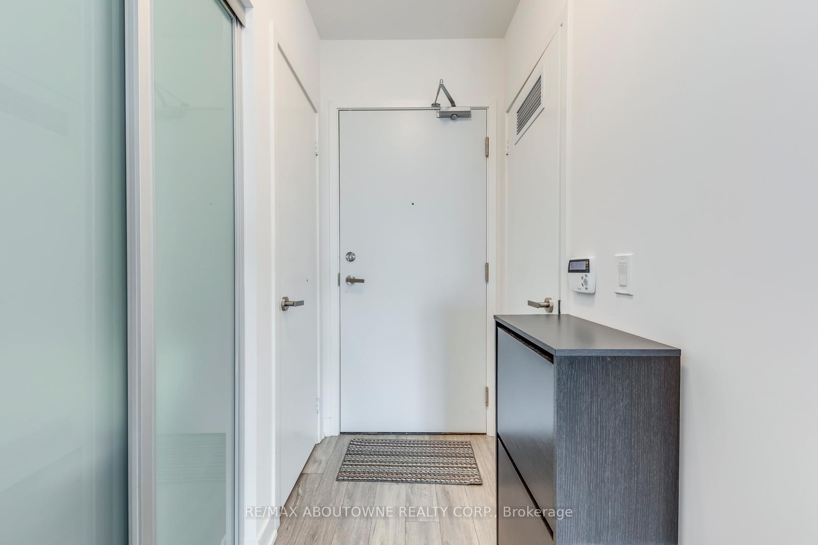 Photo 2 of Unit 1505, 195 Redpath Avenue, Toronto, Mount Pleasant West — HOMEH
