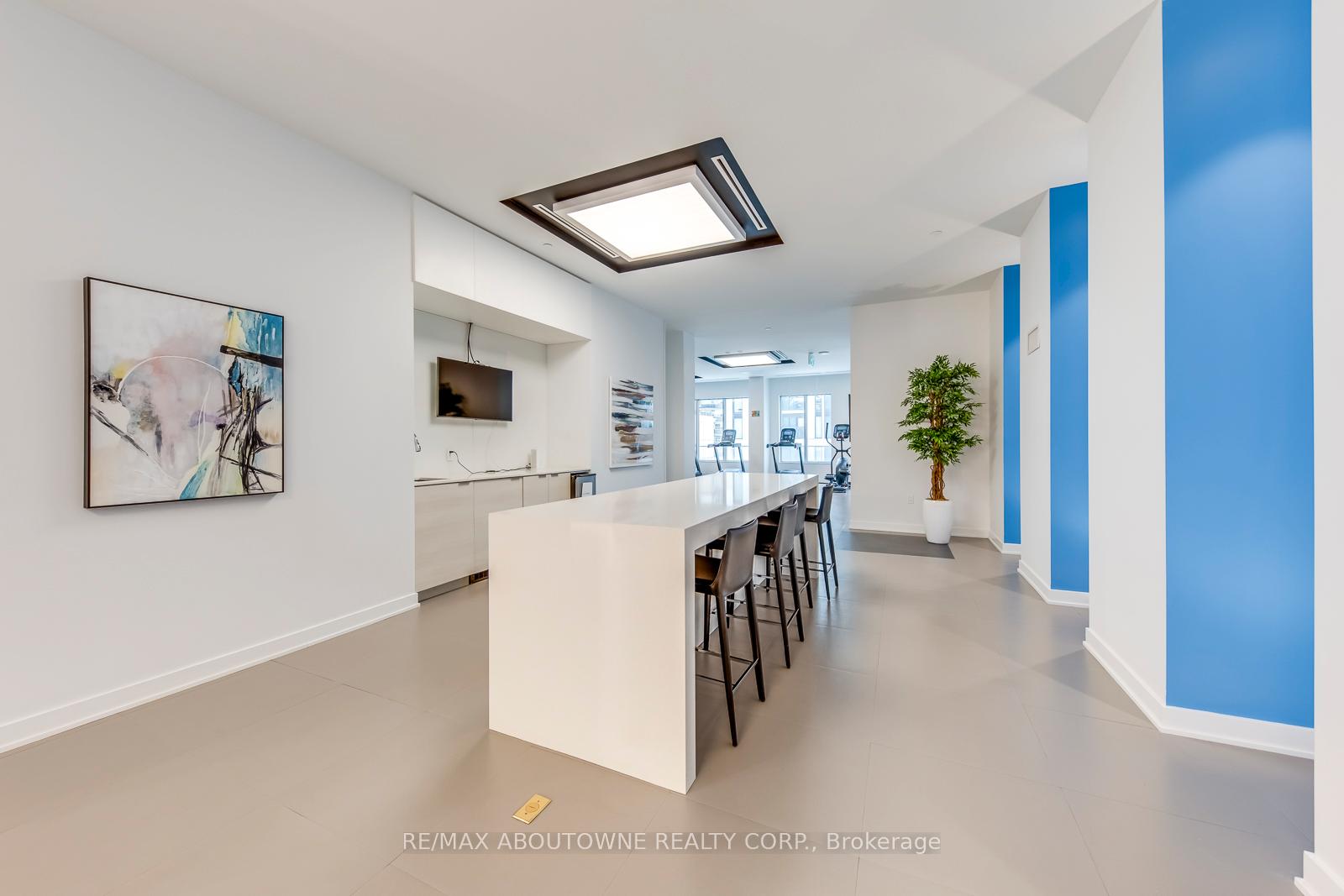 Photo 26 of Unit 1505, 195 Redpath Avenue, Toronto, Mount Pleasant West — HOMEH