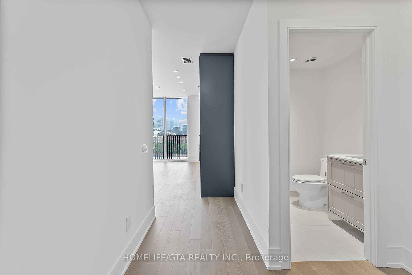 Photo 4 of Unit 1128, 155 Merchants' Wharf, Toronto, Waterfront Communities — HOMEH