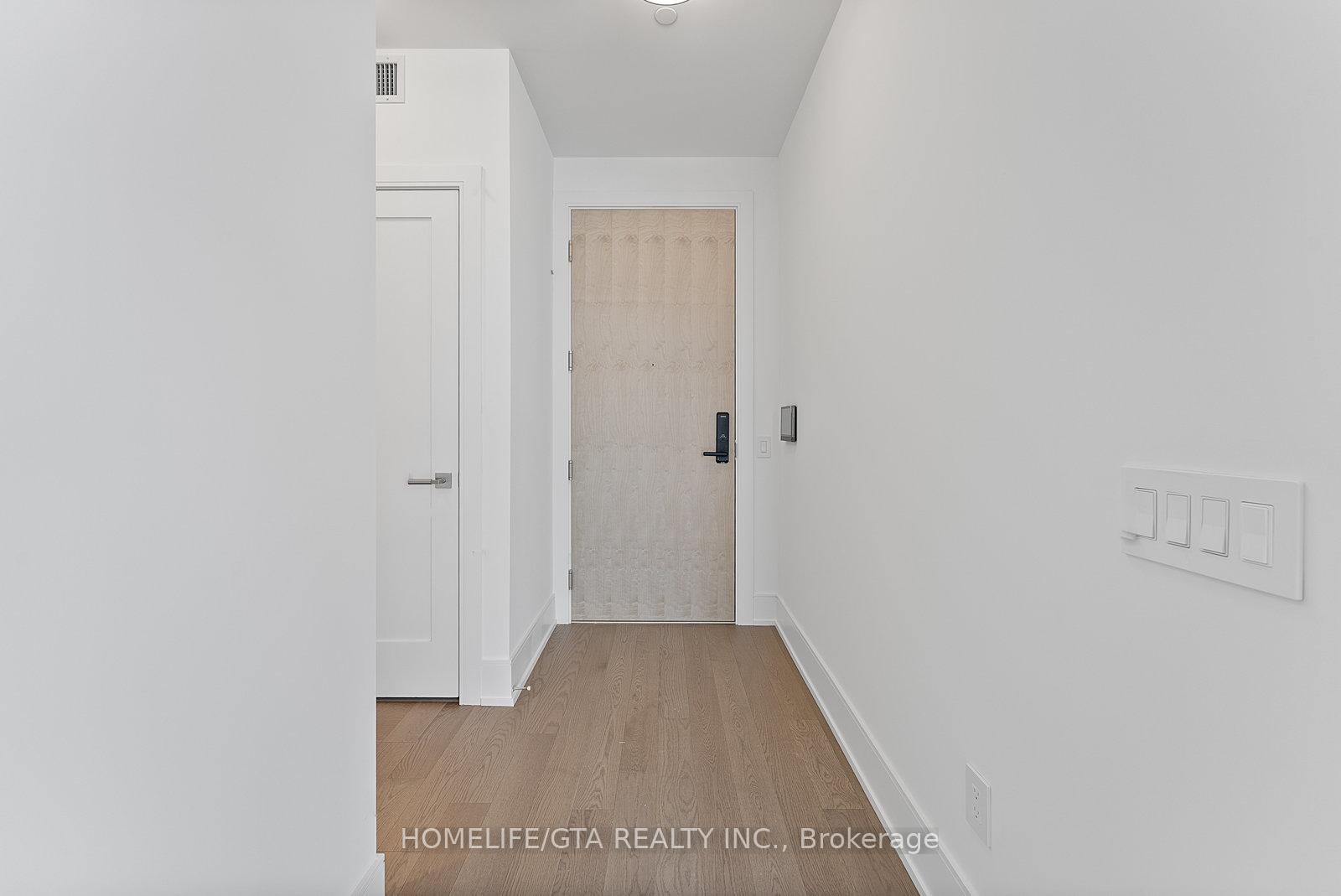 Photo 2 of Unit 1128, 155 Merchants' Wharf, Toronto, Waterfront Communities — HOMEH