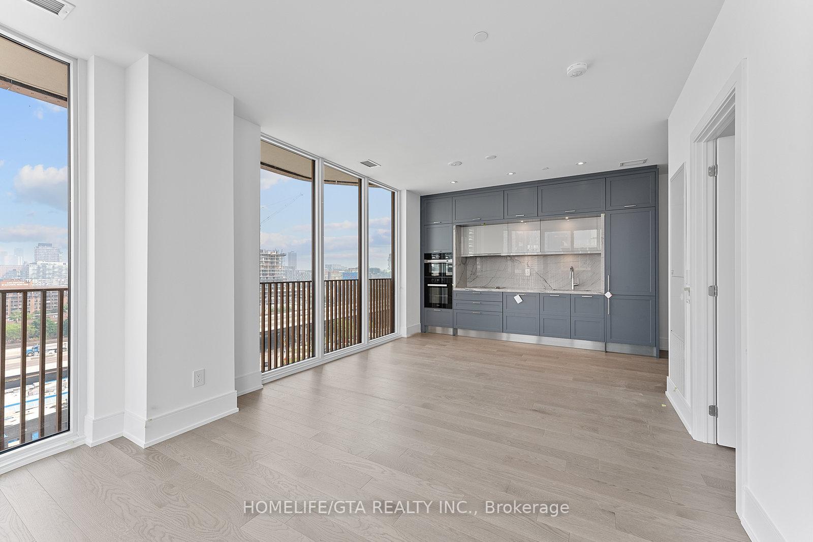 Photo 8 of Unit 1128, 155 Merchants' Wharf, Toronto, Waterfront Communities — HOMEH