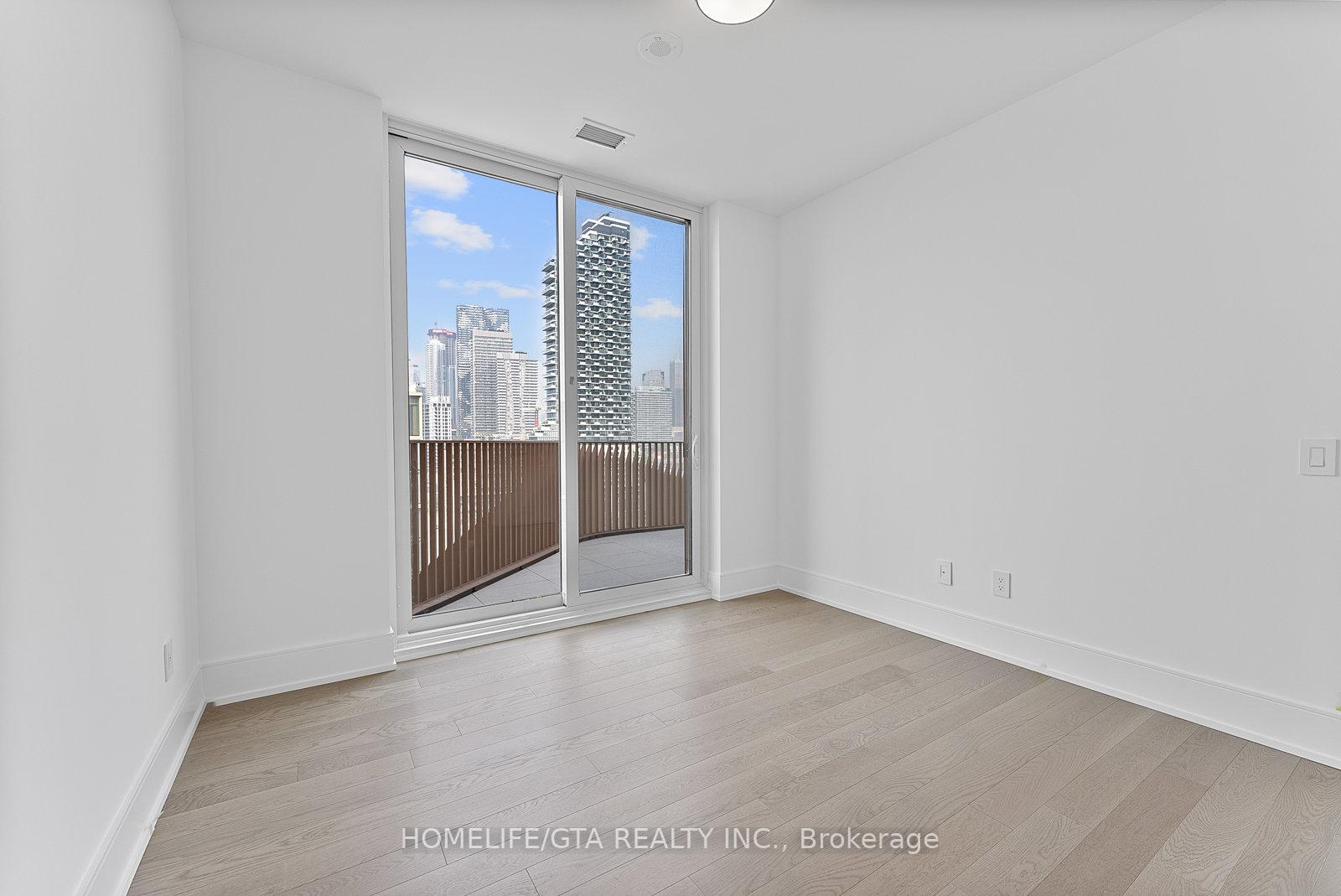 Photo 10 of Unit 1128, 155 Merchants' Wharf, Toronto, Waterfront Communities — HOMEH