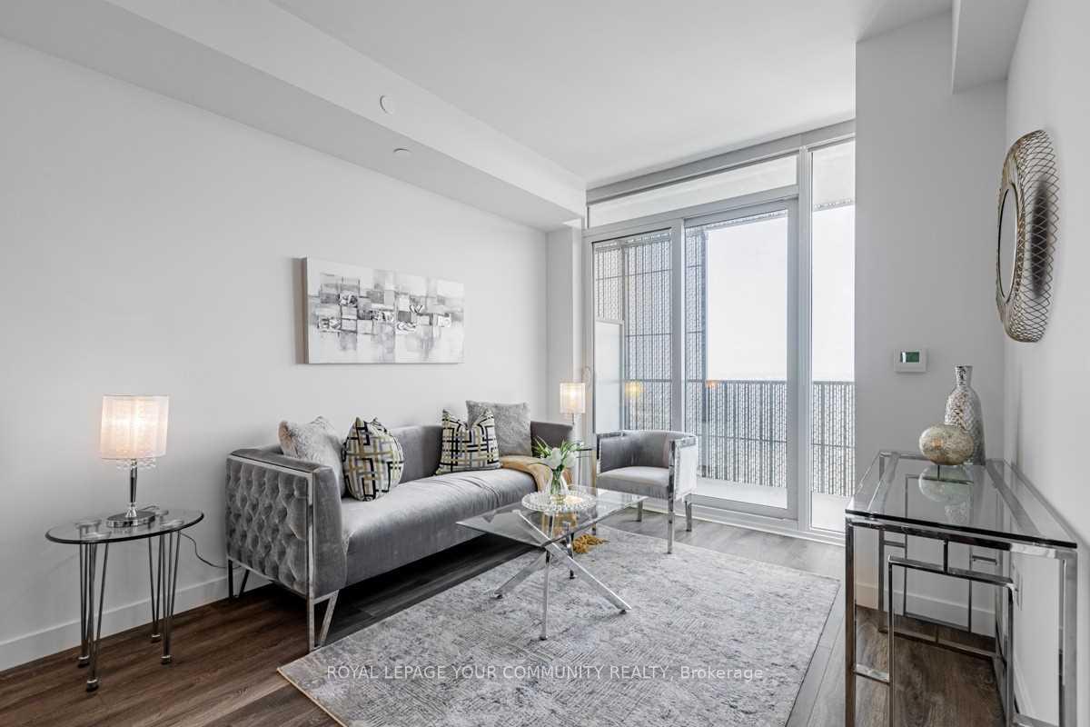 Photo 5 of Unit 5607, 8 Eglinton Avenue E, Toronto, Yonge-Eglinton — HOMEH