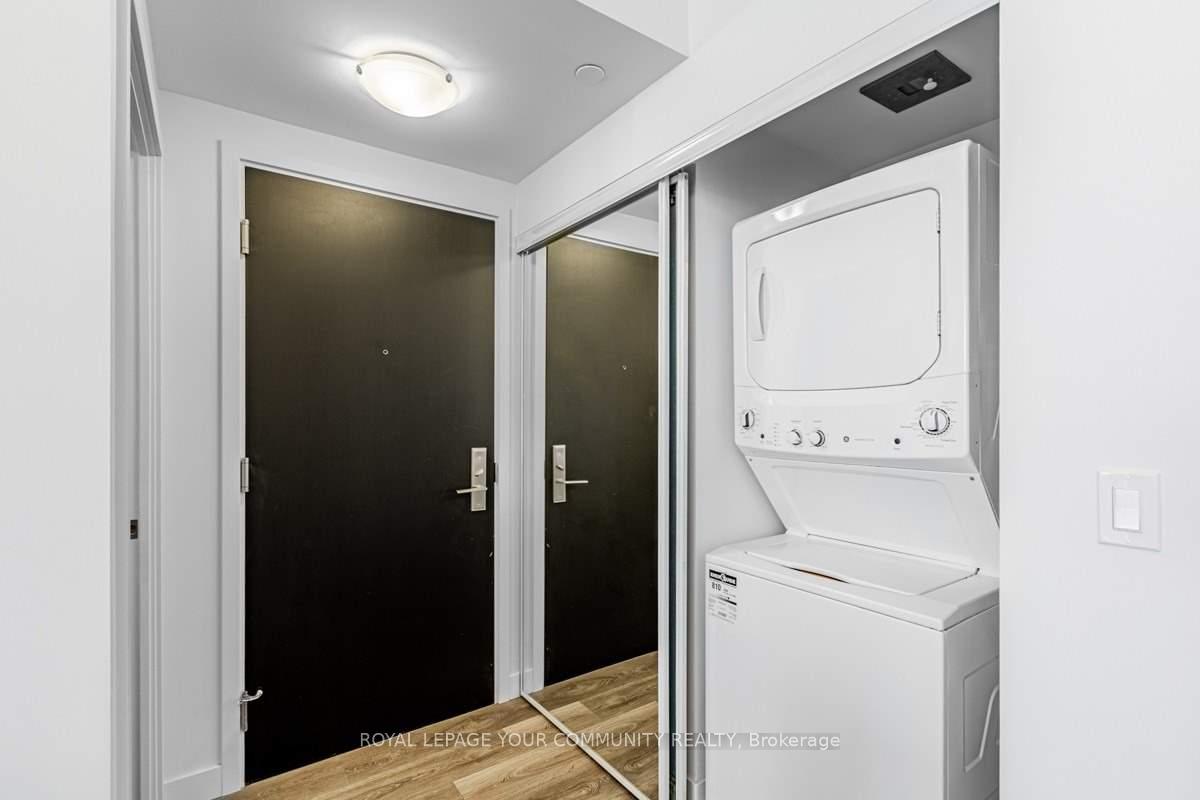 Photo 23 of Unit 5607, 8 Eglinton Avenue E, Toronto, Yonge-Eglinton — HOMEH