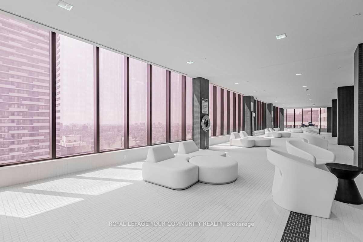 Photo 21 of Unit 5607, 8 Eglinton Avenue E, Toronto, Yonge-Eglinton — HOMEH
