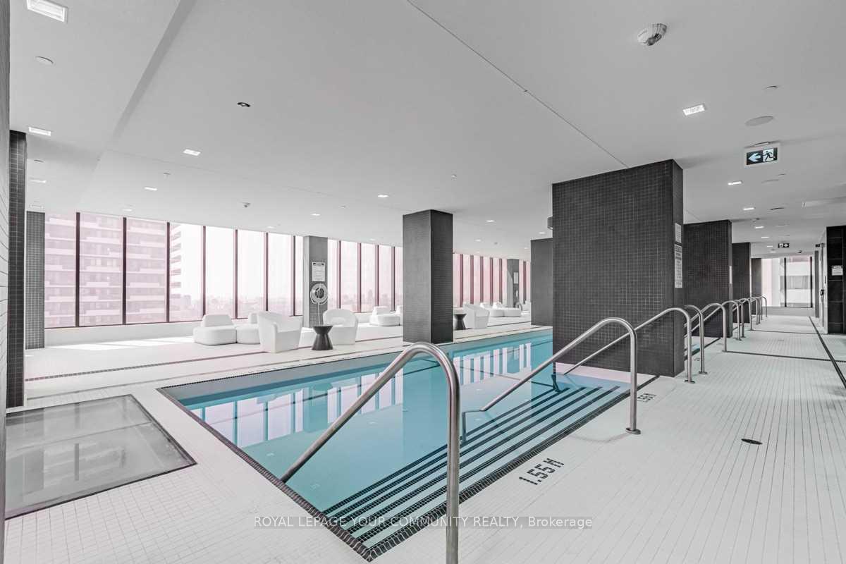 Photo 28 of Unit 5607, 8 Eglinton Avenue E, Toronto, Yonge-Eglinton — HOMEH