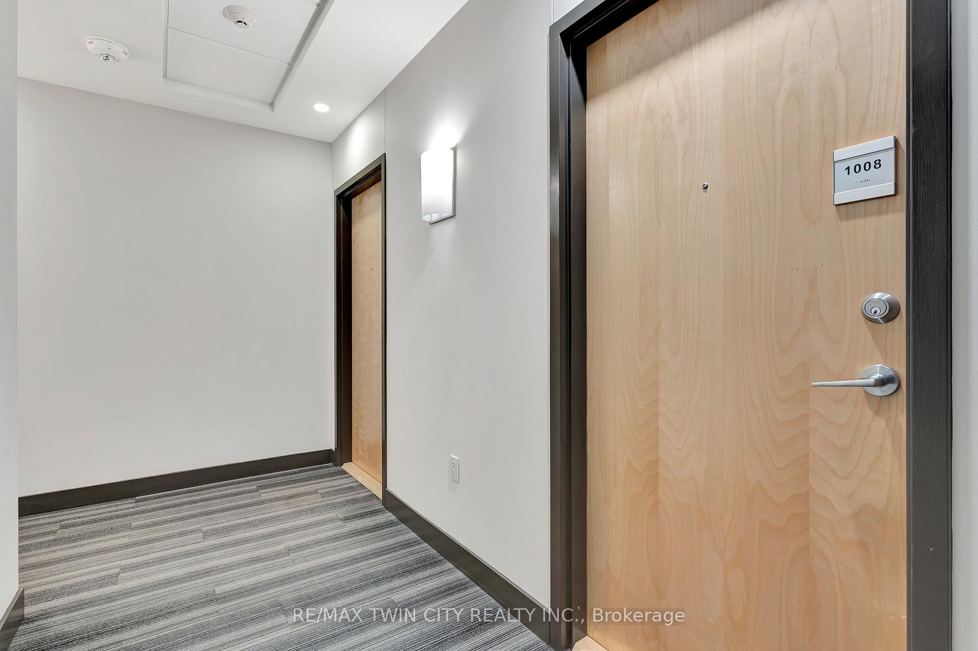 Photo 5 of Unit 1008, 100 Garment Street, Kitchener — HOMEH