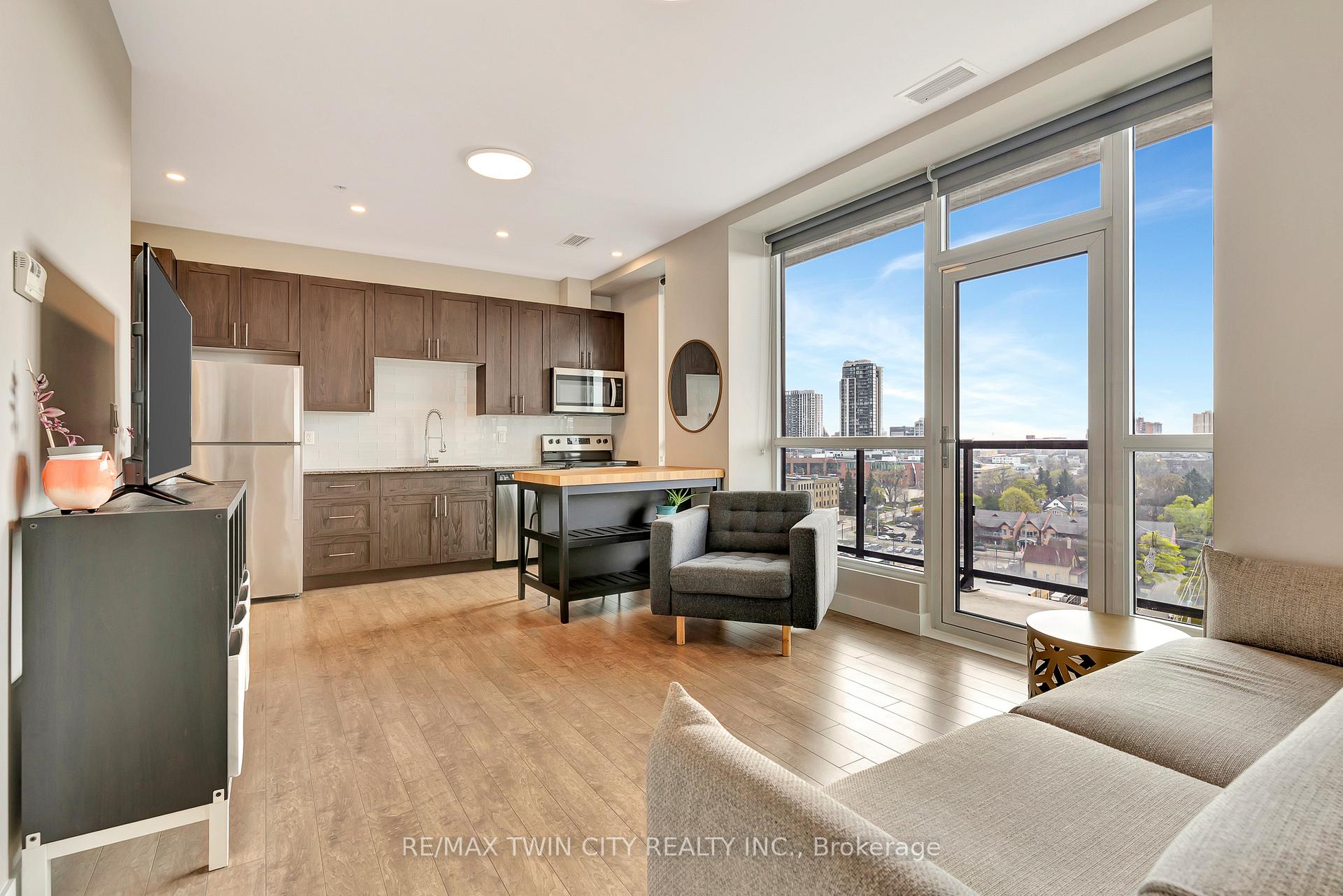 Photo 14 of Unit 1008, 100 Garment Street, Kitchener — HOMEH