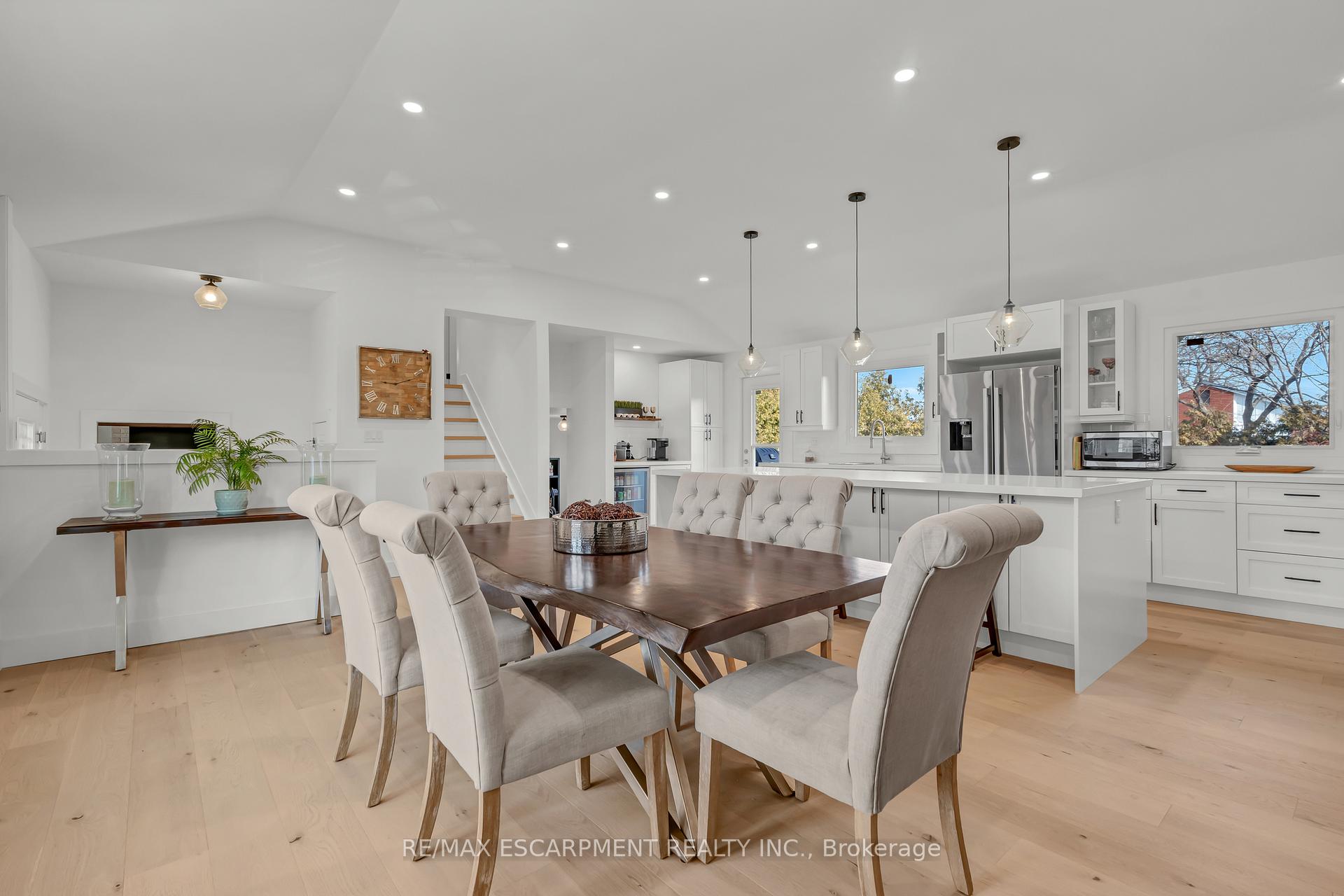 Photo 15 of 192 Delmar Drive, Hamilton, Buchanan — HOMEH