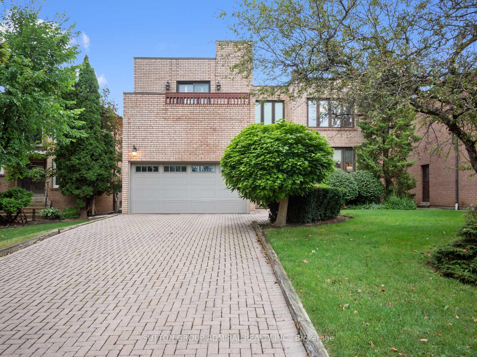 Photo 1 of 582 Spring Gate Boulevard, Vaughan, Crestwood-Springfarm-Yorkhill — HOMEH