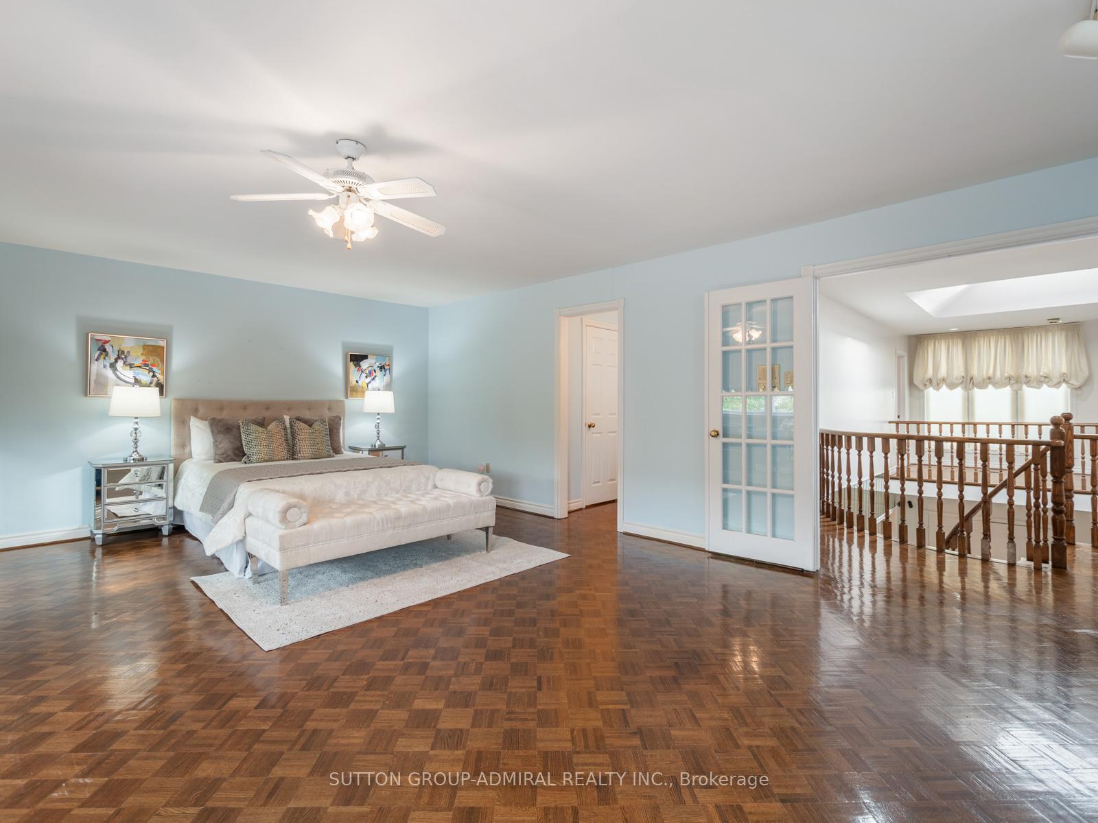 Photo 8 of 582 Spring Gate Boulevard, Vaughan, Crestwood-Springfarm-Yorkhill — HOMEH