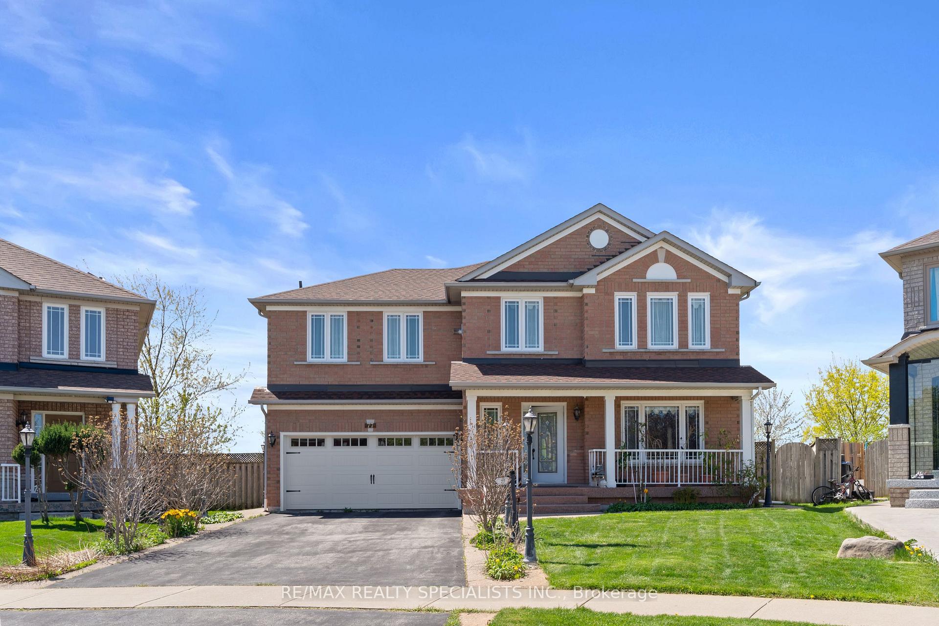 Photo 12 of 77 Loons Call Crescent, Brampton, Sandringham-Wellington — HOMEH