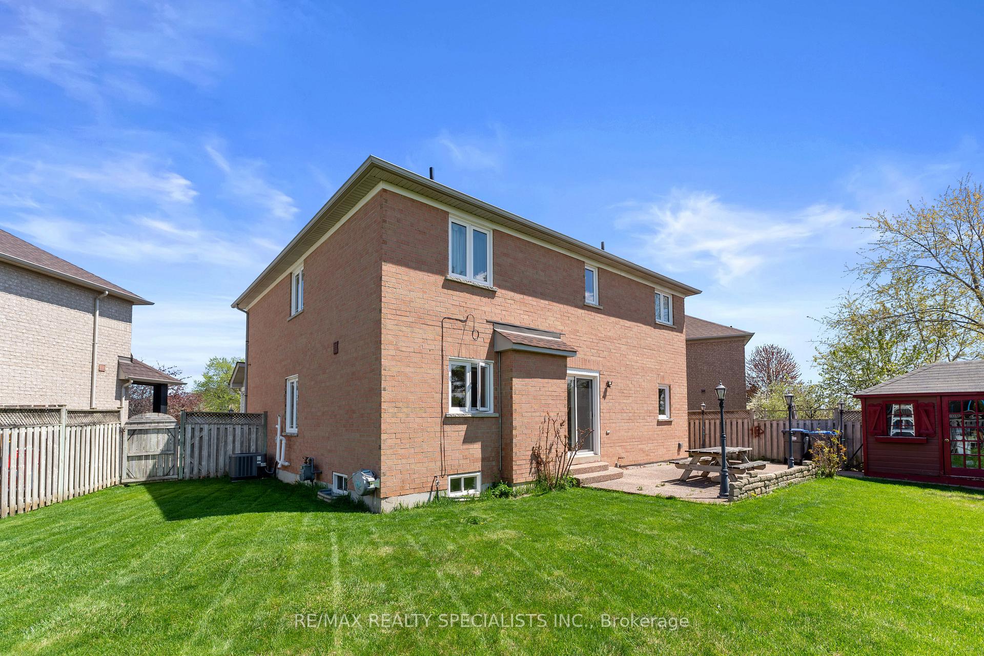 Photo 35 of 77 Loons Call Crescent, Brampton, Sandringham-Wellington — HOMEH