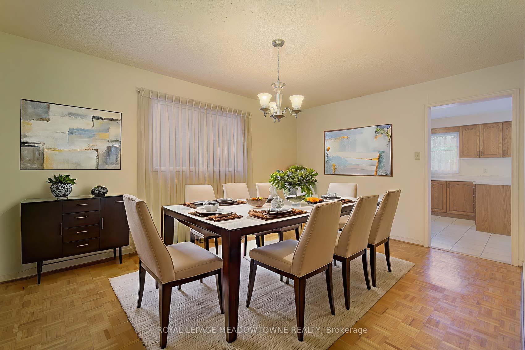 Photo 15 of 18 Blue Bonnet Drive, Brampton, Fletcher's Creek South — HOMEH