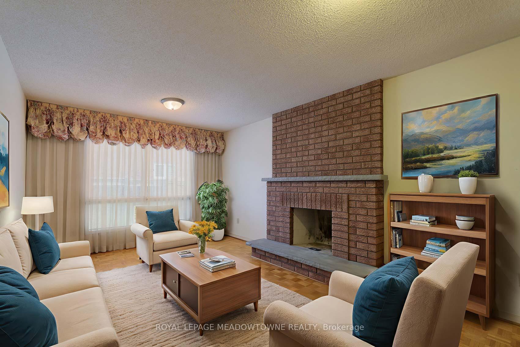 Photo 10 of 18 Blue Bonnet Drive, Brampton, Fletcher's Creek South — HOMEH