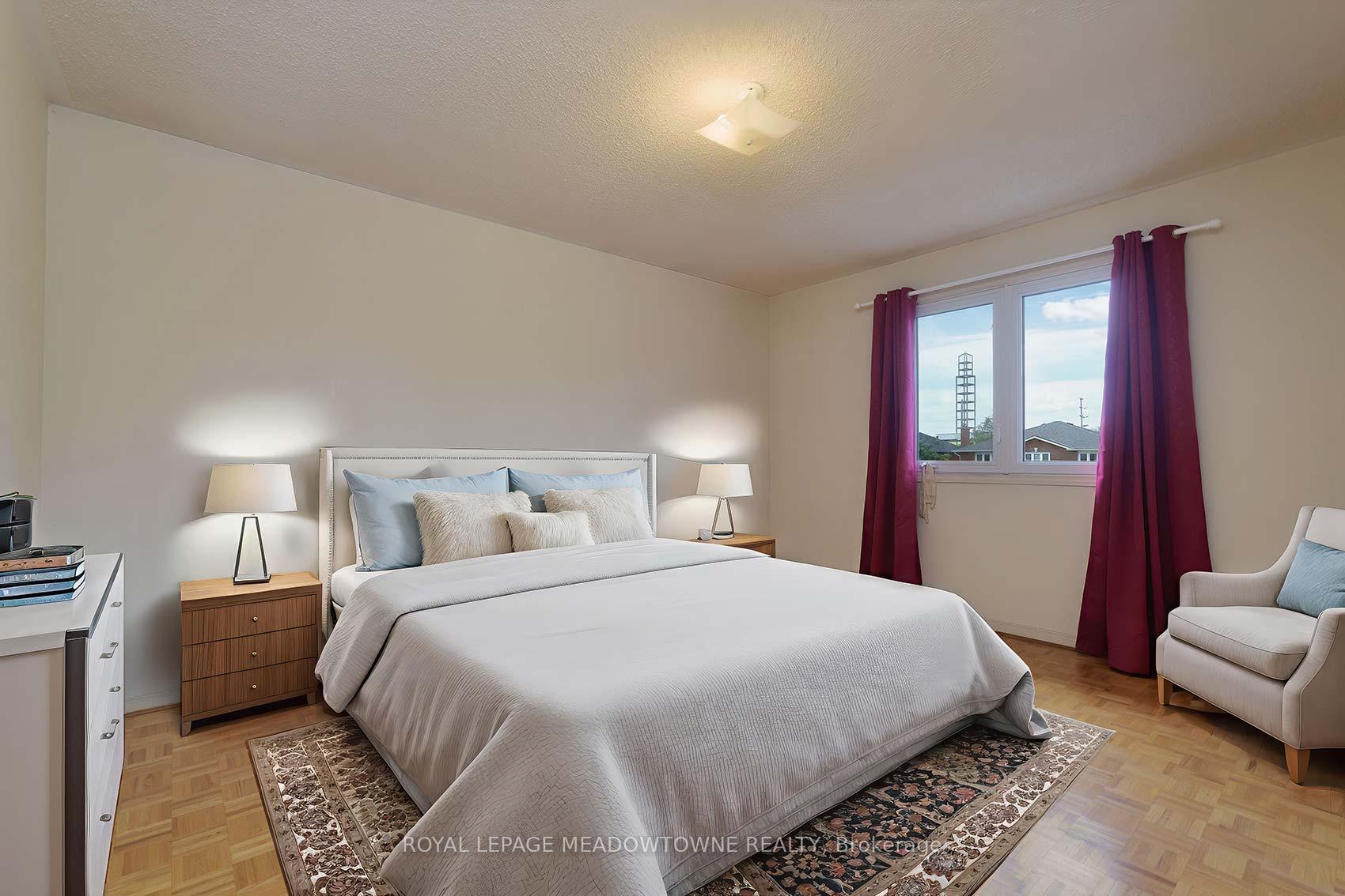Photo 19 of 18 Blue Bonnet Drive, Brampton, Fletcher's Creek South — HOMEH