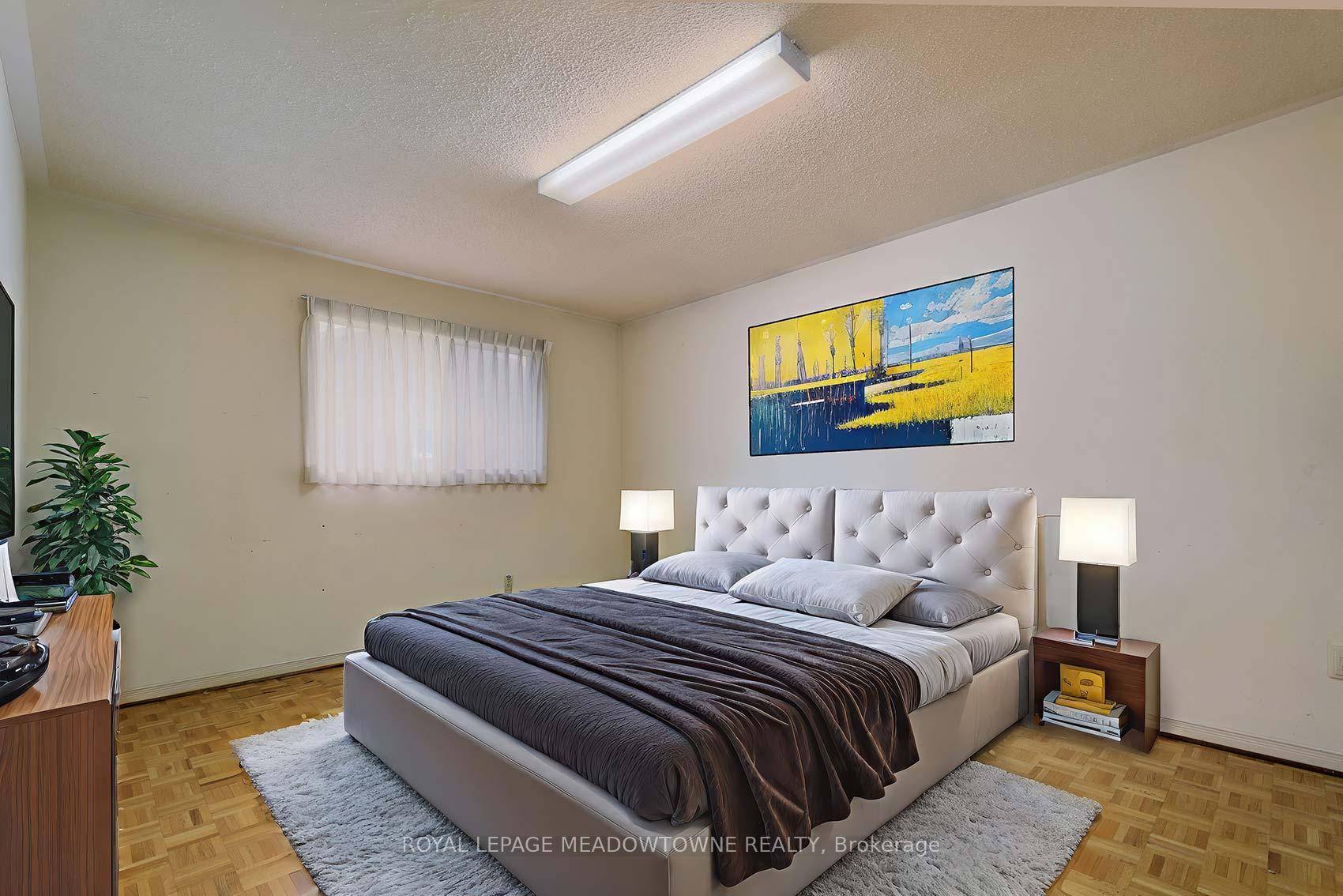 Photo 23 of 18 Blue Bonnet Drive, Brampton, Fletcher's Creek South — HOMEH