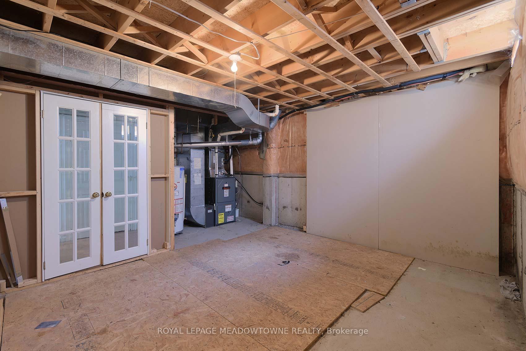 Photo 30 of 18 Blue Bonnet Drive, Brampton, Fletcher's Creek South — HOMEH