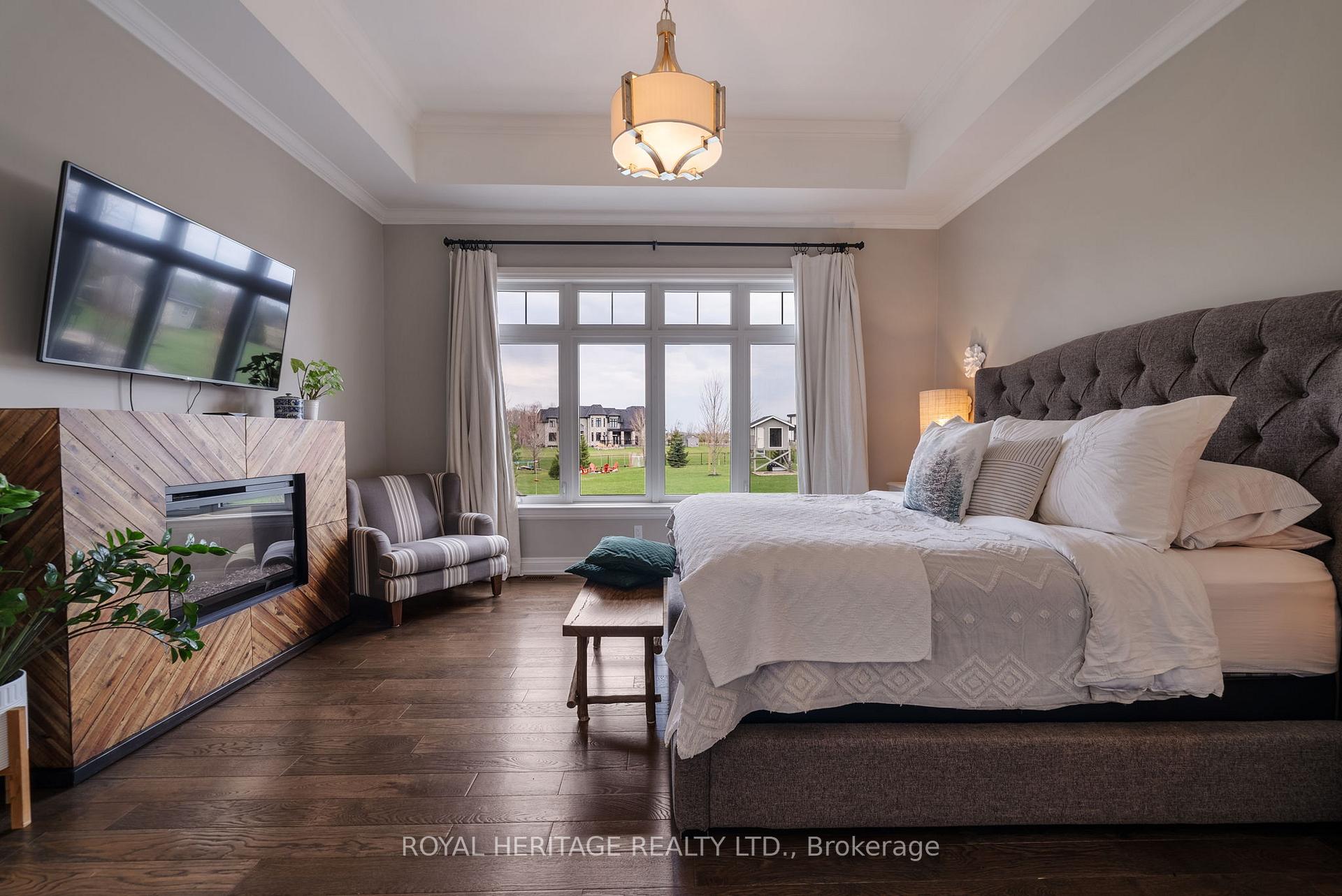 Photo 13 of 111 Cawkers Cove Road, Scugog, Port Perry — HOMEH