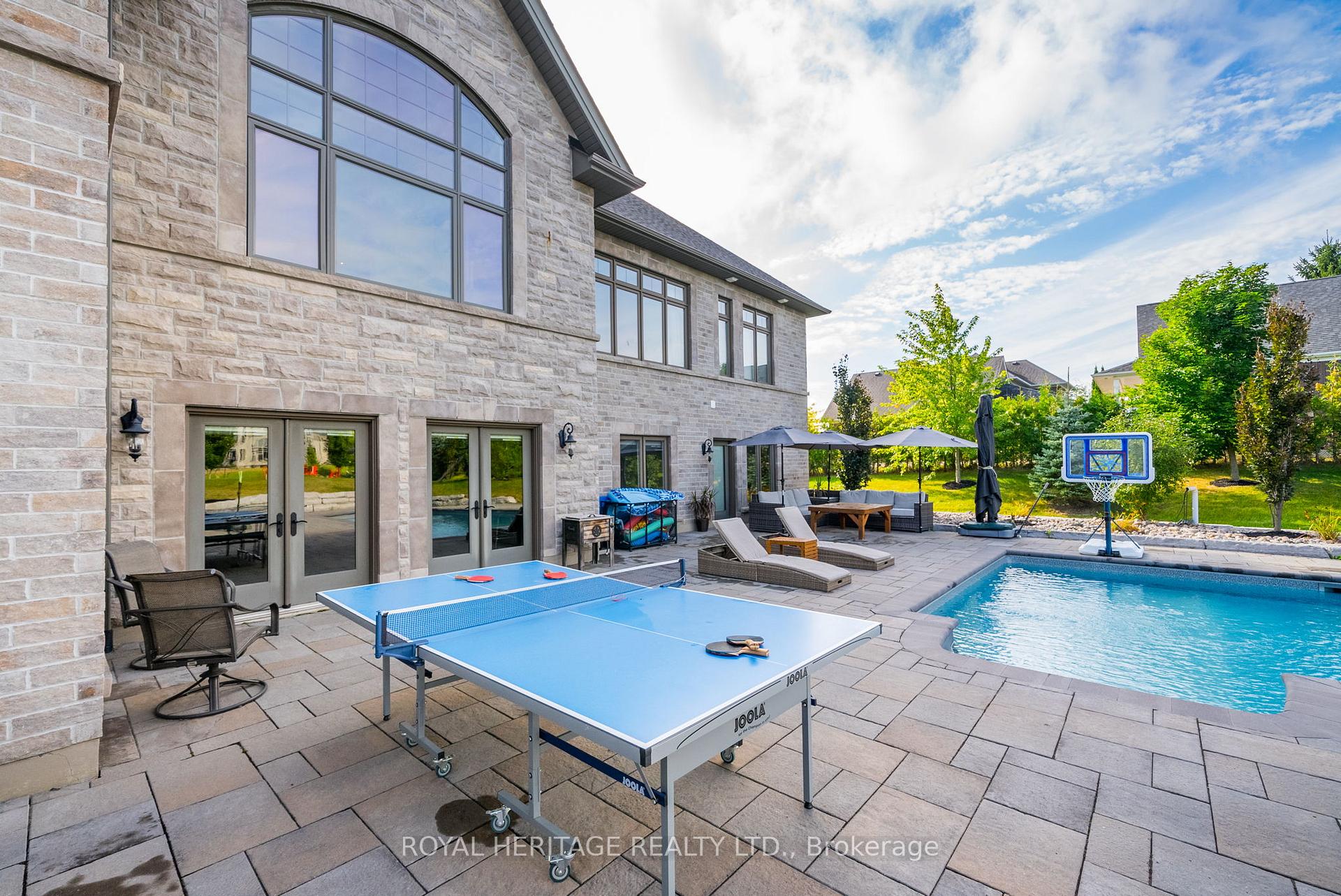 Photo 41 of 111 Cawkers Cove Road, Scugog, Port Perry — HOMEH
